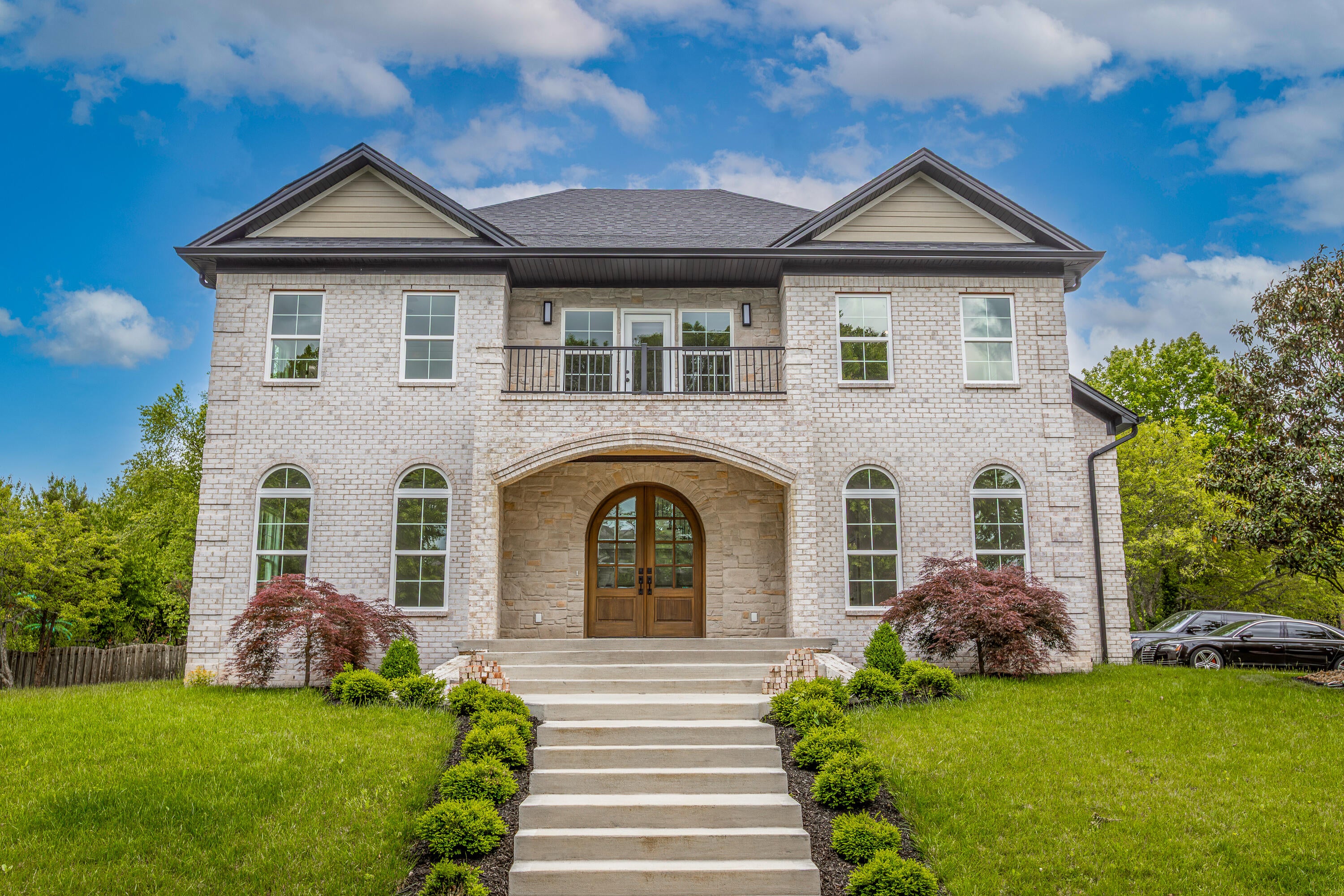 Lexington, Kentucky, 40513, United States, 4 Bedrooms Bedrooms, ,5 BathroomsBathrooms,Residential,Active,1824534