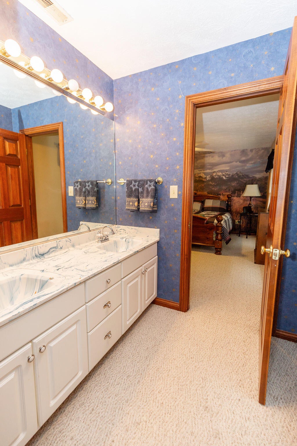 Nicholasville, Kentucky, 40356, United States, 4 Bedrooms Bedrooms, ,4 BathroomsBathrooms,Residential,Active,1945274