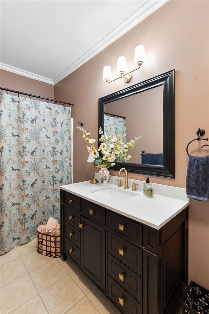 Nicholasville, Kentucky, 40356, United States, 5 Bedrooms Bedrooms, ,5 BathroomsBathrooms,Residential,Active,1913955