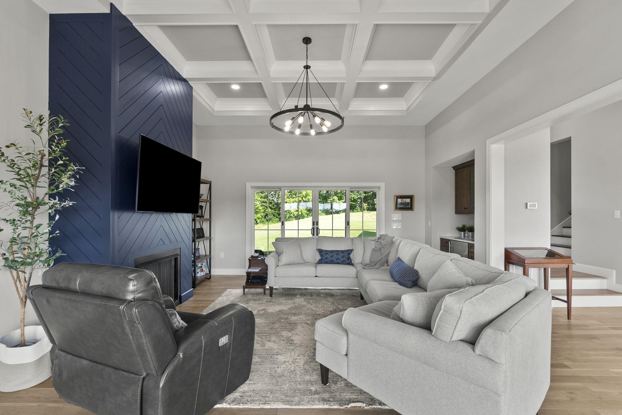 Richmond, Kentucky, 40475, United States, 5 Bedrooms Bedrooms, ,5 BathroomsBathrooms,Residential,Active,1868143