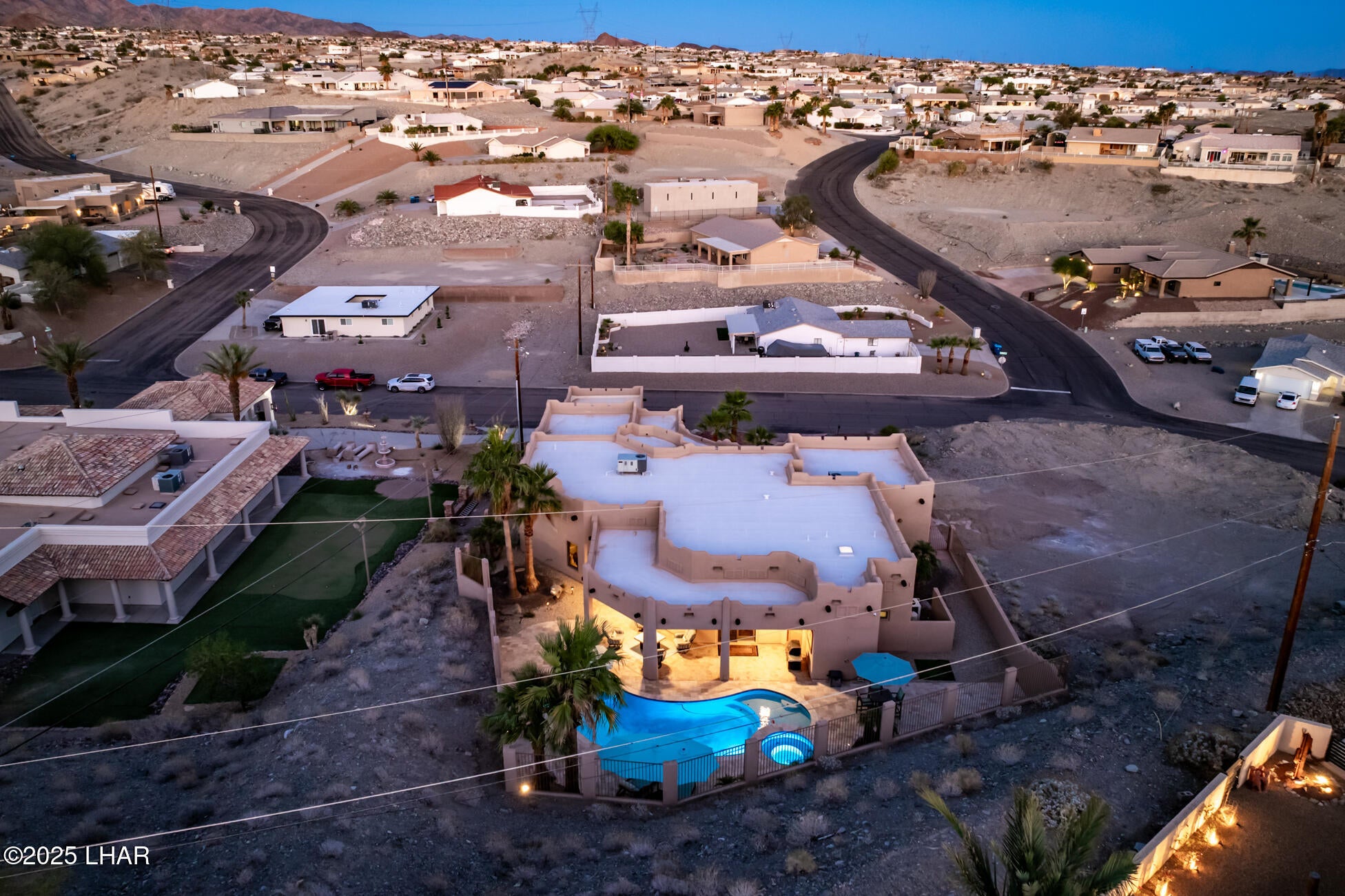 Lake Havasu City, Arizona, 86404, United States, ,4 BathroomsBathrooms,Residential,Active,1820839