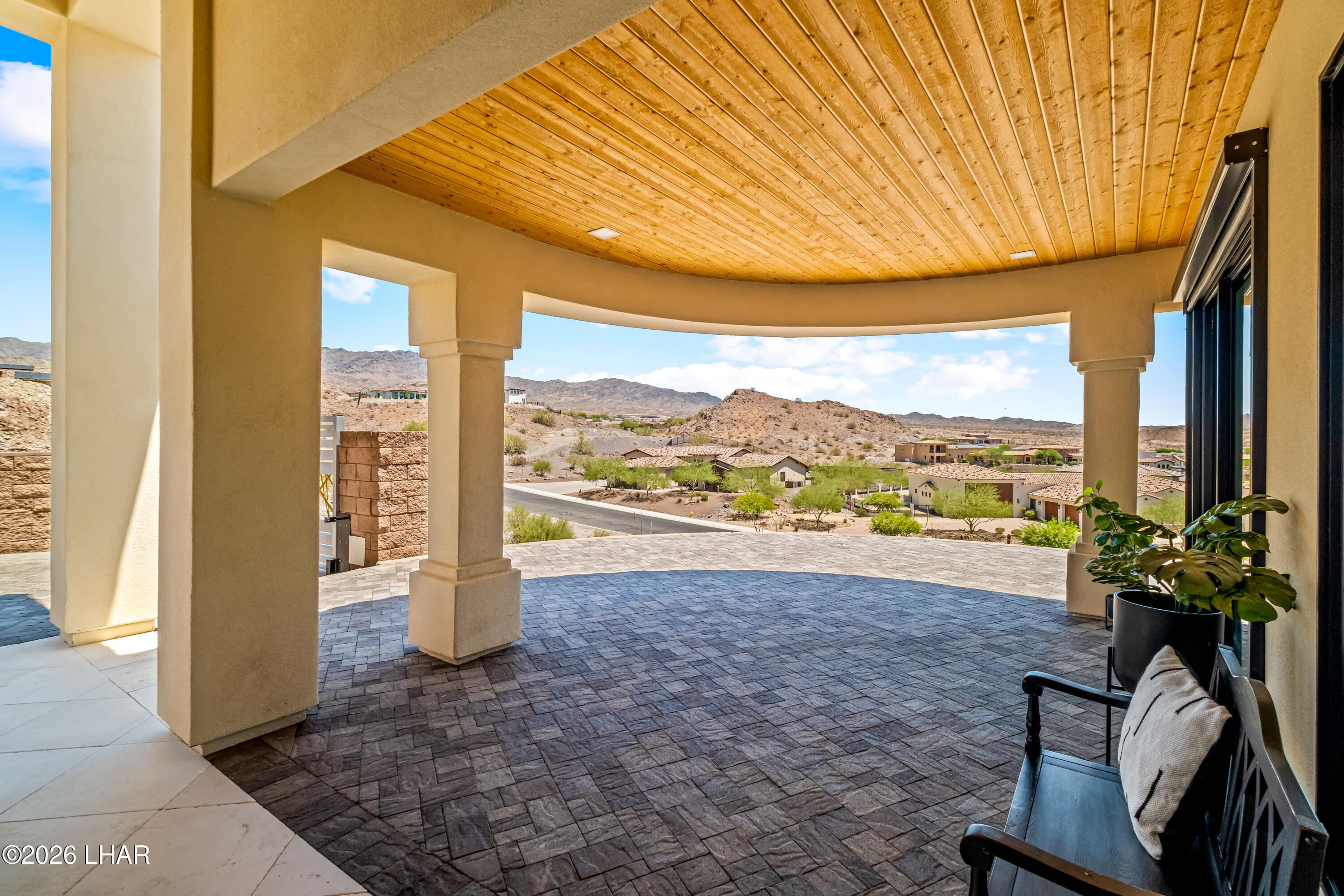 Lake Havasu City, Arizona, 86406, United States, 3 Bedrooms Bedrooms, ,5 BathroomsBathrooms,Residential,Active,2009159