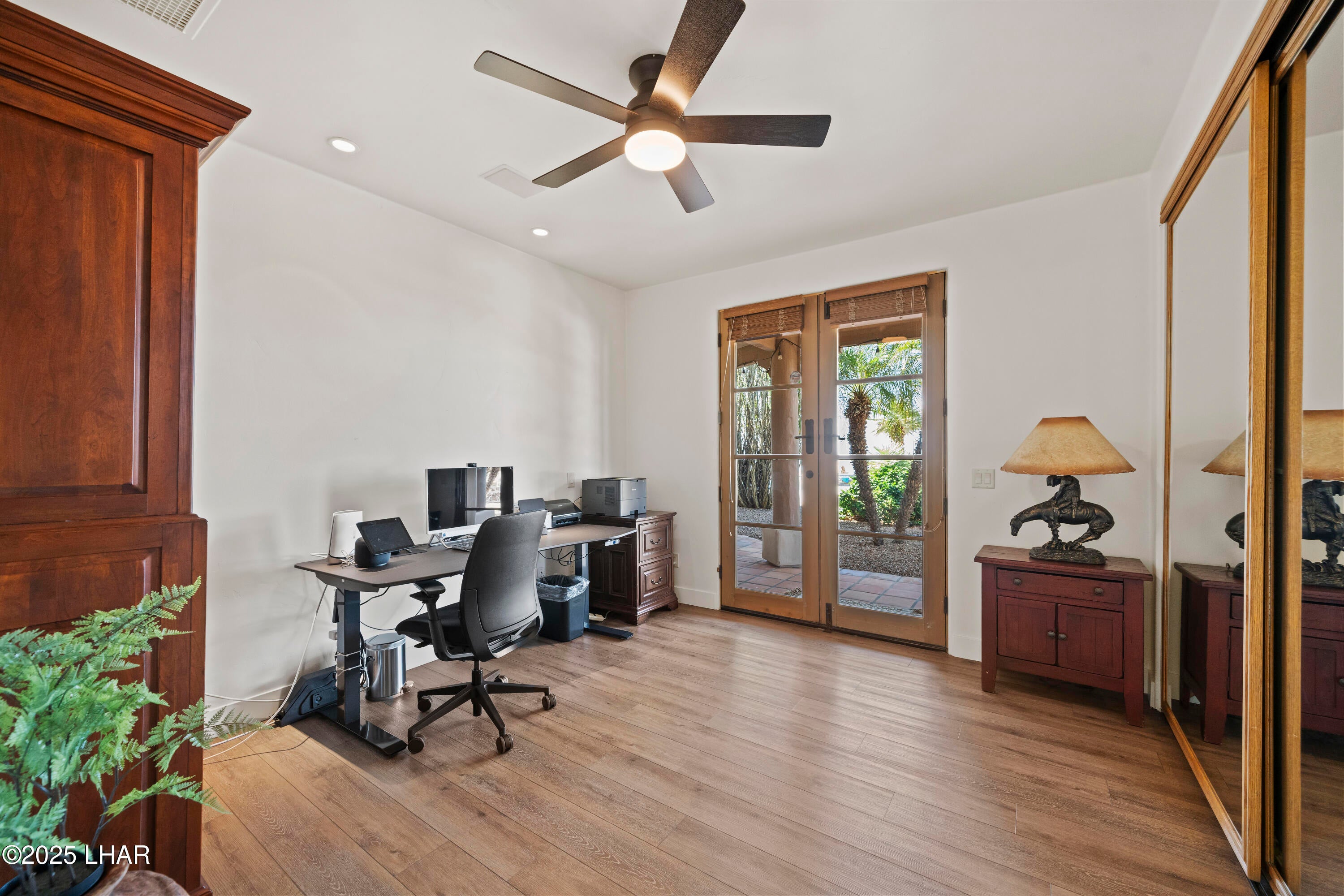 Lake Havasu City, Arizona, 86404, United States, 6 Bedrooms Bedrooms, ,7 BathroomsBathrooms,Residential,Active,1996583