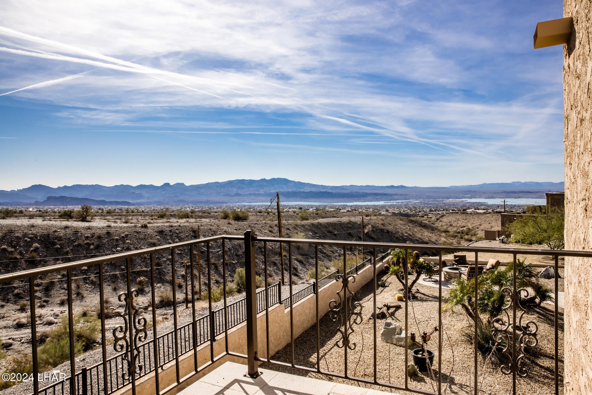 Lake Havasu City, Arizona, 86404, United States, 4 Bedrooms Bedrooms, ,6 BathroomsBathrooms,Residential,Active,1910151