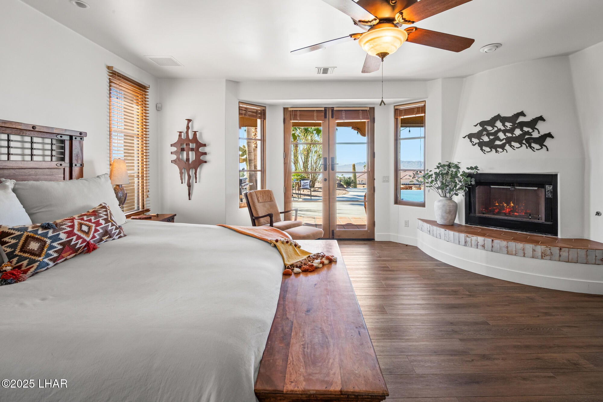 Lake Havasu City, Arizona, 86404, United States, 6 Bedrooms Bedrooms, ,7 BathroomsBathrooms,Residential,Active,1996583