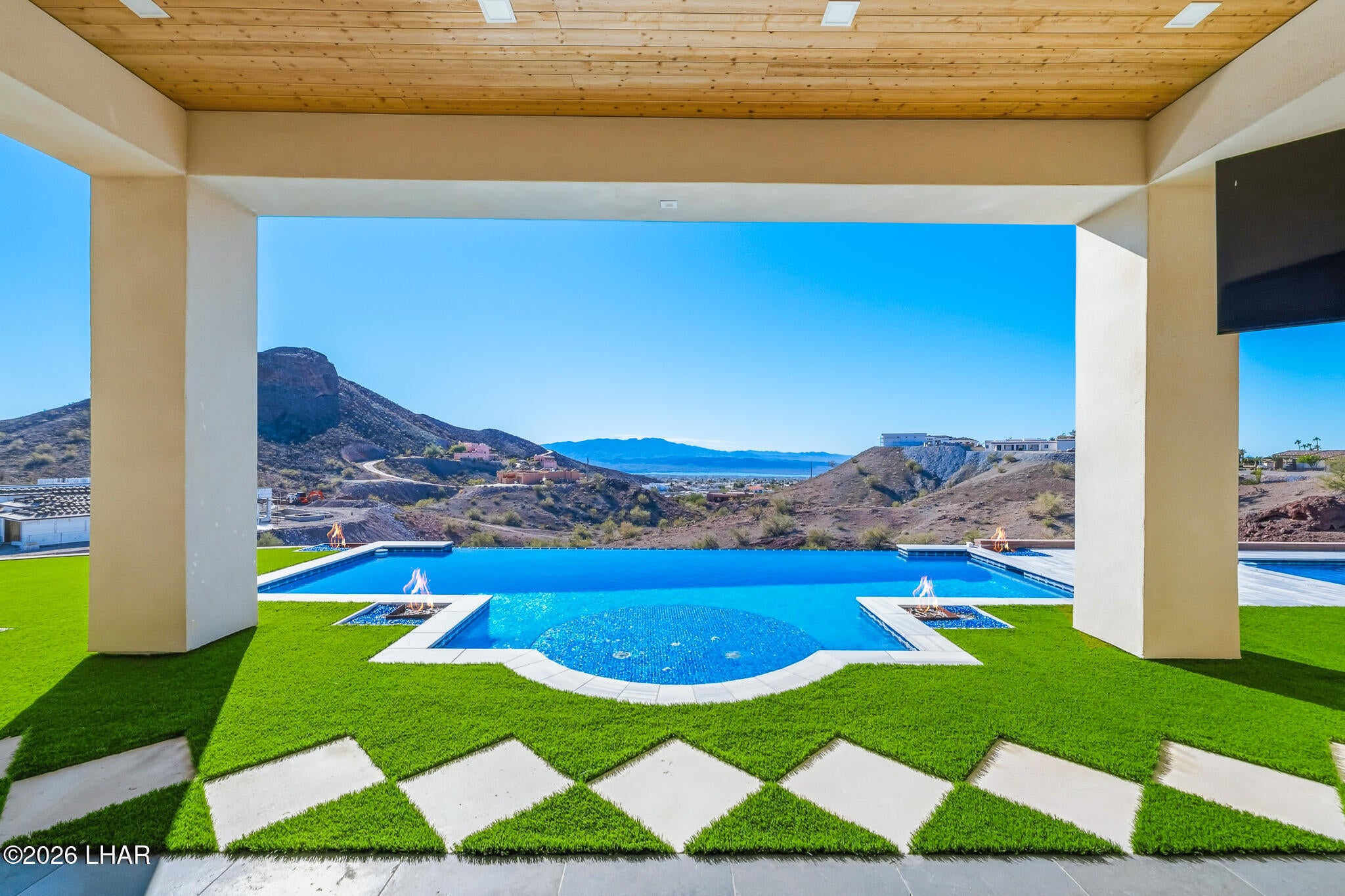 Lake Havasu City, Arizona, 86406, United States, 3 Bedrooms Bedrooms, ,5 BathroomsBathrooms,Residential,Active,2009159