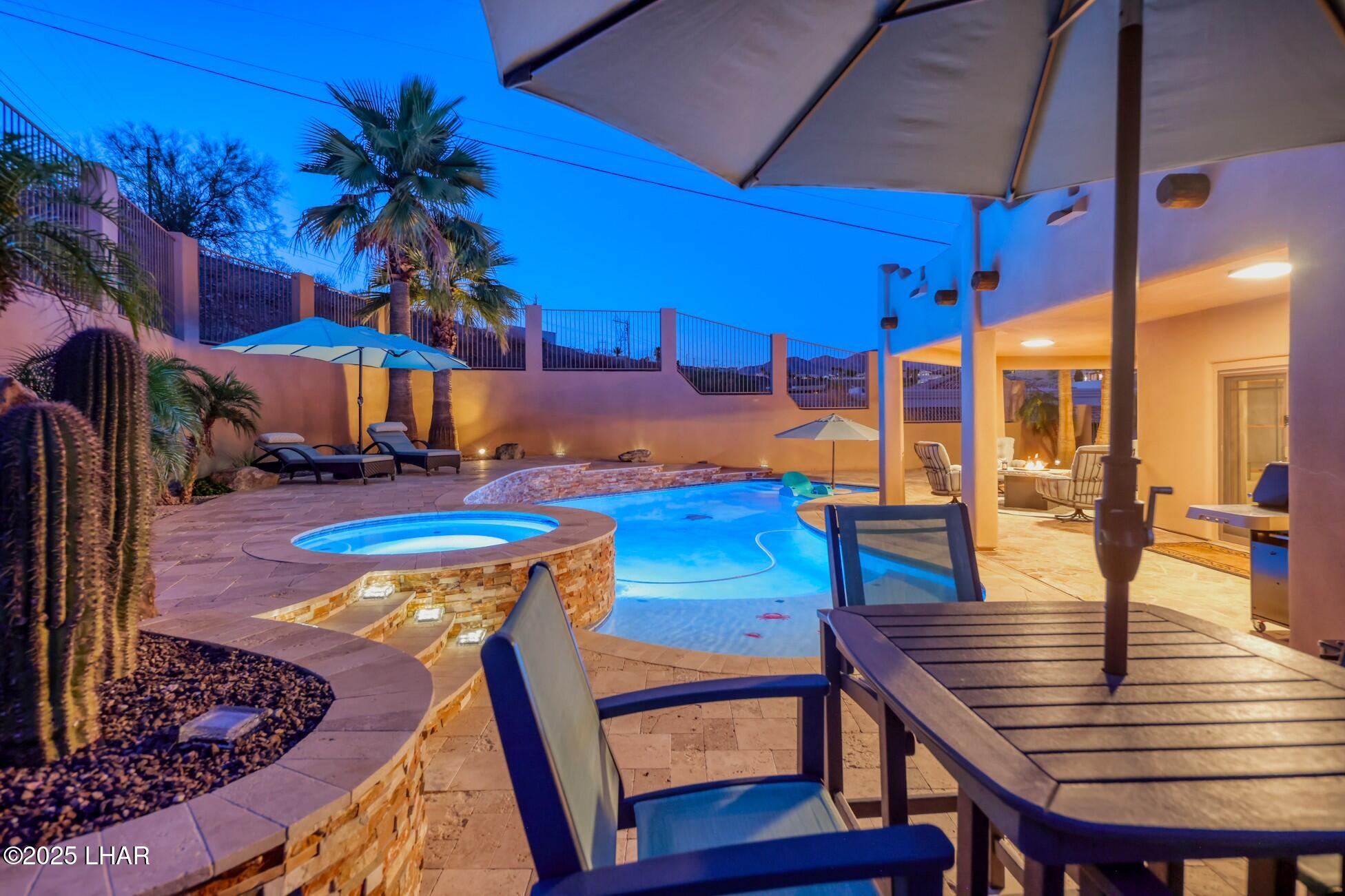 Lake Havasu City, Arizona, 86404, United States, ,4 BathroomsBathrooms,Residential,Active,1820839