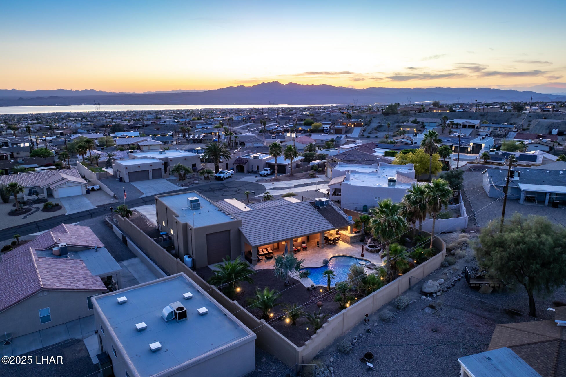 Lake Havasu City, Arizona, 86404, United States, ,3 BathroomsBathrooms,Residential,Active,1781881