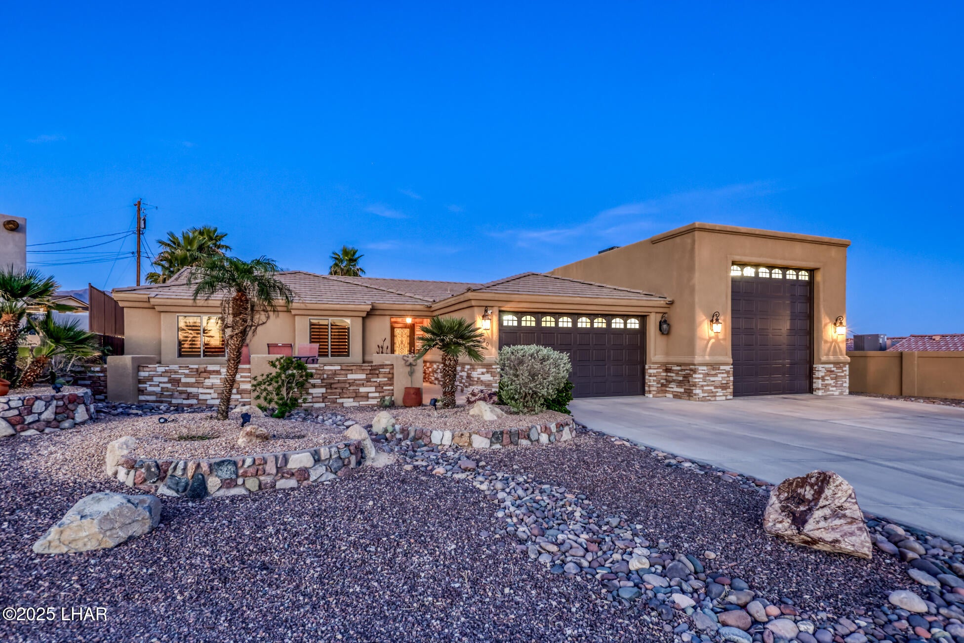 Lake Havasu City, Arizona, 86404, United States, ,3 BathroomsBathrooms,Residential,Active,1781881