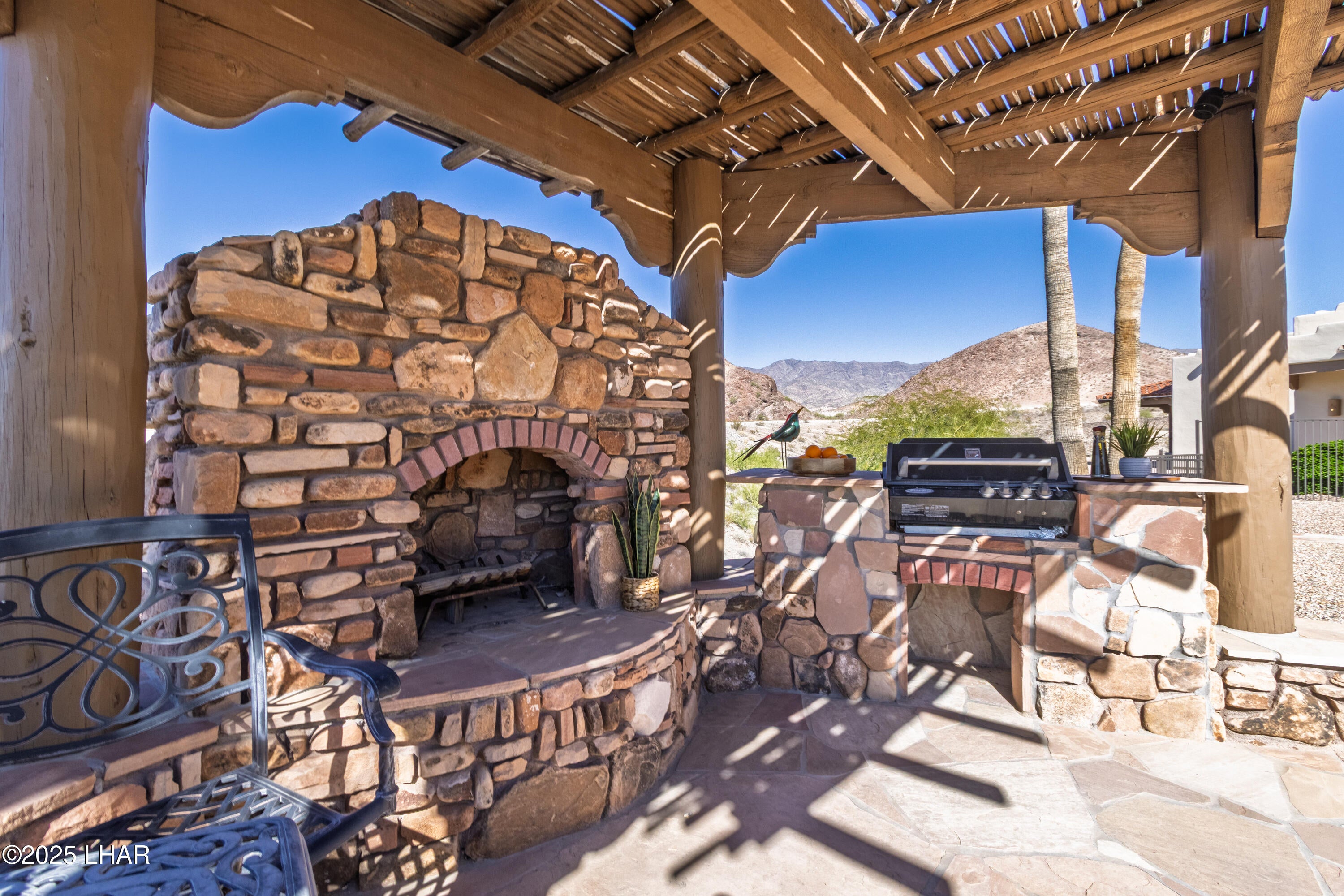 Lake Havasu City, Arizona, 86404, United States, 6 Bedrooms Bedrooms, ,7 BathroomsBathrooms,Residential,Active,1996583