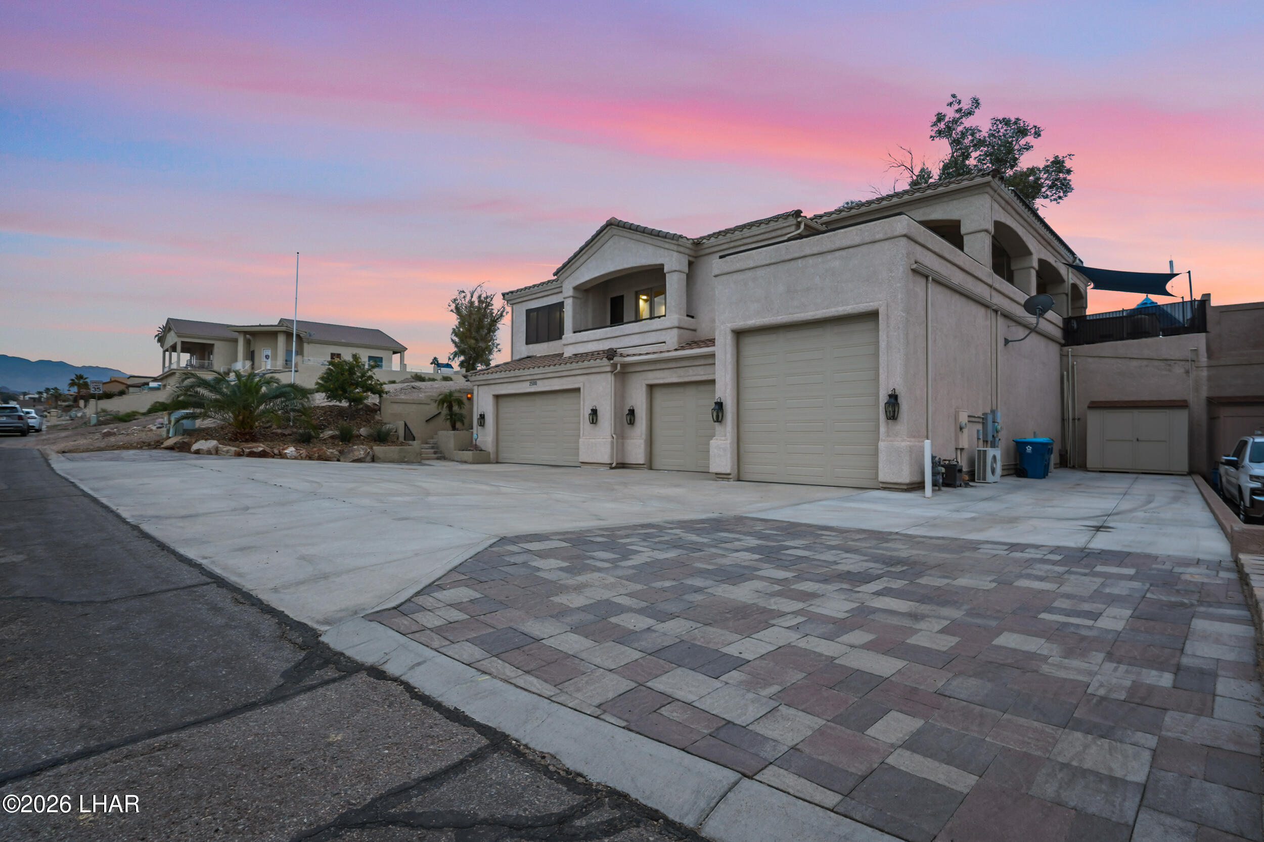 Lake Havasu City, Arizona, 86406, United States, 3 Bedrooms Bedrooms, ,4 BathroomsBathrooms,Residential,Active,2012673