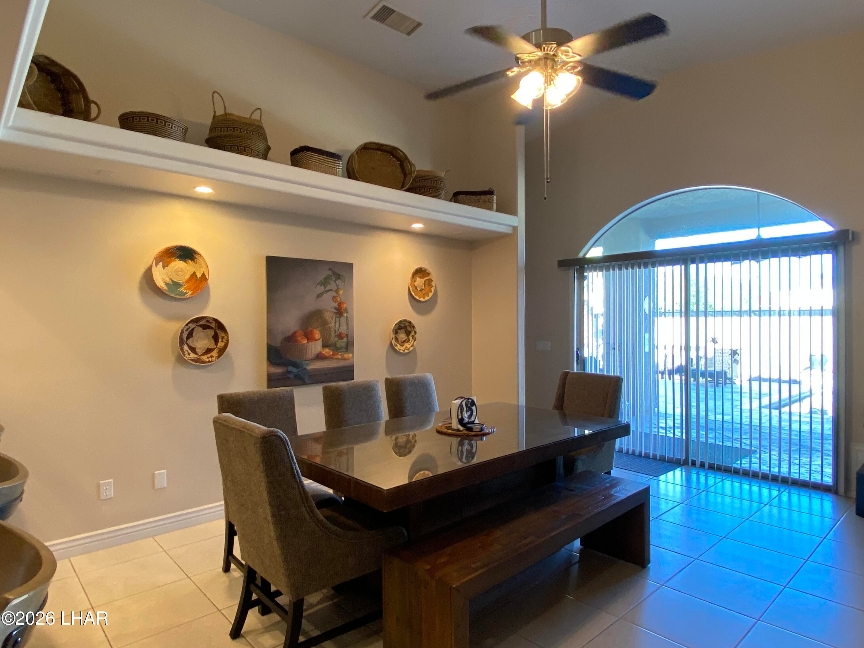 Lake Havasu City, Arizona, 86406, United States, 3 Bedrooms Bedrooms, ,4 BathroomsBathrooms,Residential,Active,2010202