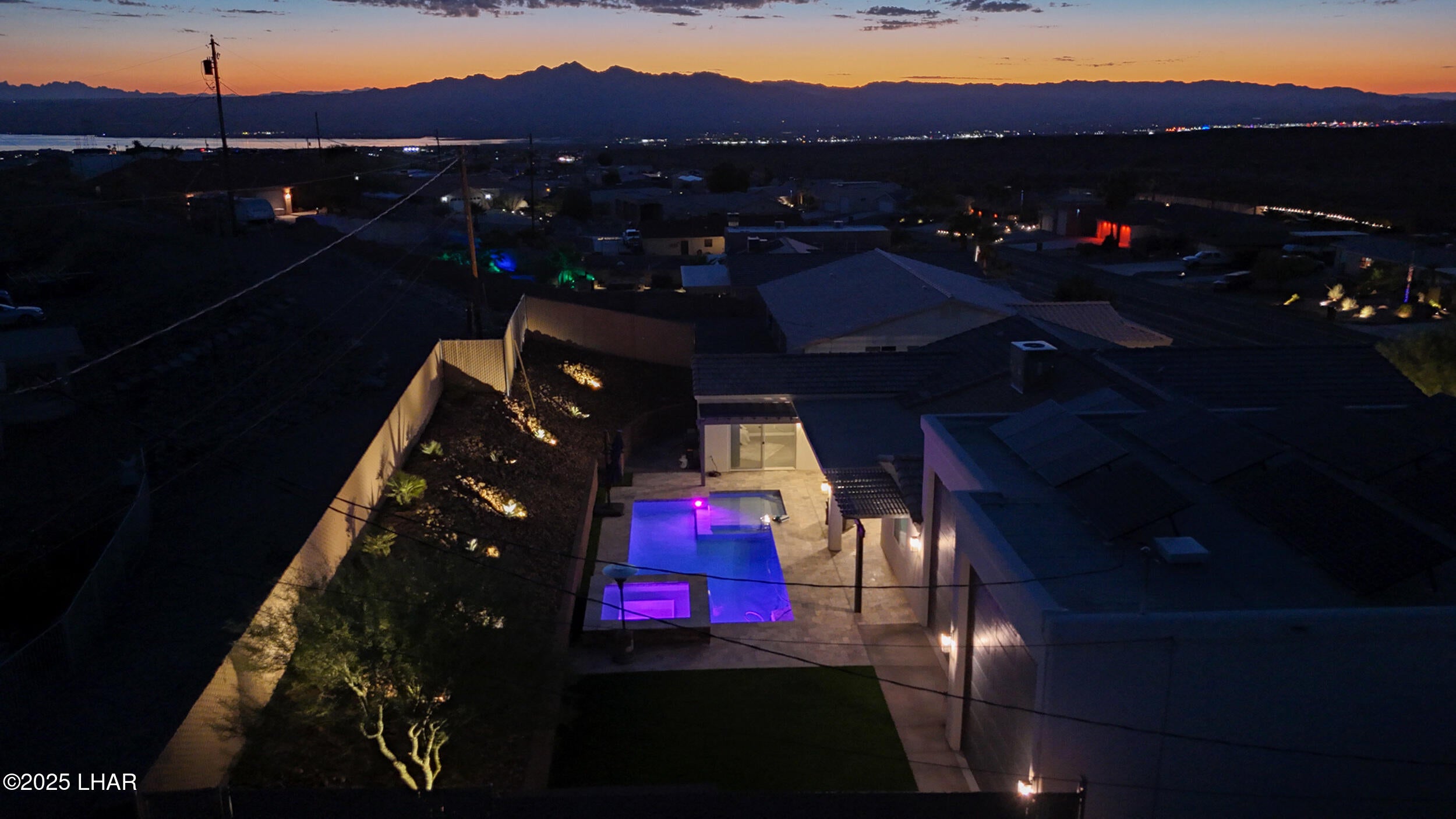 Lake Havasu City, Arizona, 86404, United States, 4 Bedrooms Bedrooms, ,3 BathroomsBathrooms,Residential,Active,1920257