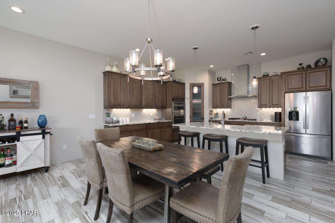 Lake Havasu City, Arizona, 86404, United States, 3 Bedrooms Bedrooms, ,2 BathroomsBathrooms,Residential,Active,1922288