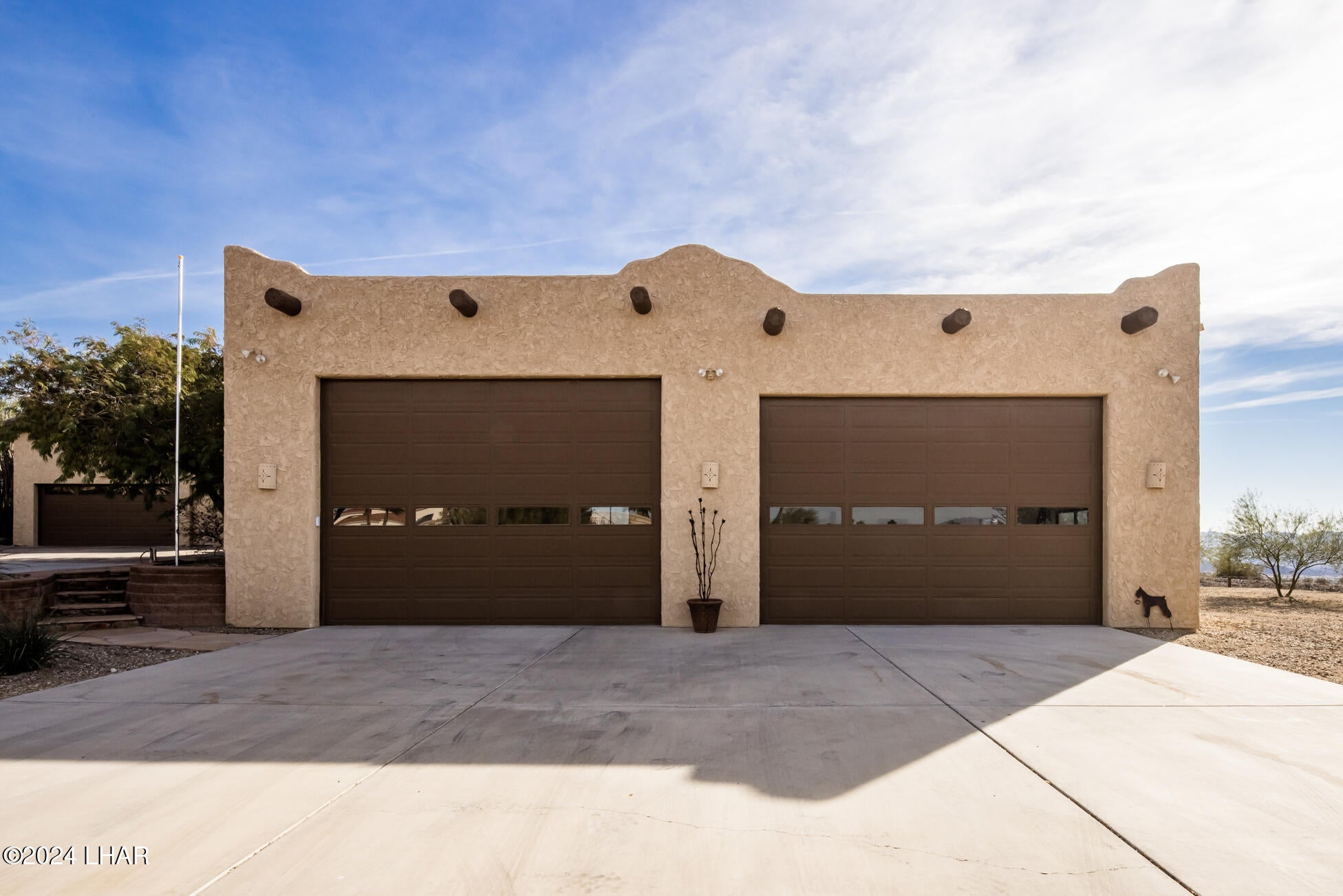 Lake Havasu City, Arizona, 86404, United States, 4 Bedrooms Bedrooms, ,6 BathroomsBathrooms,Residential,Active,1910151