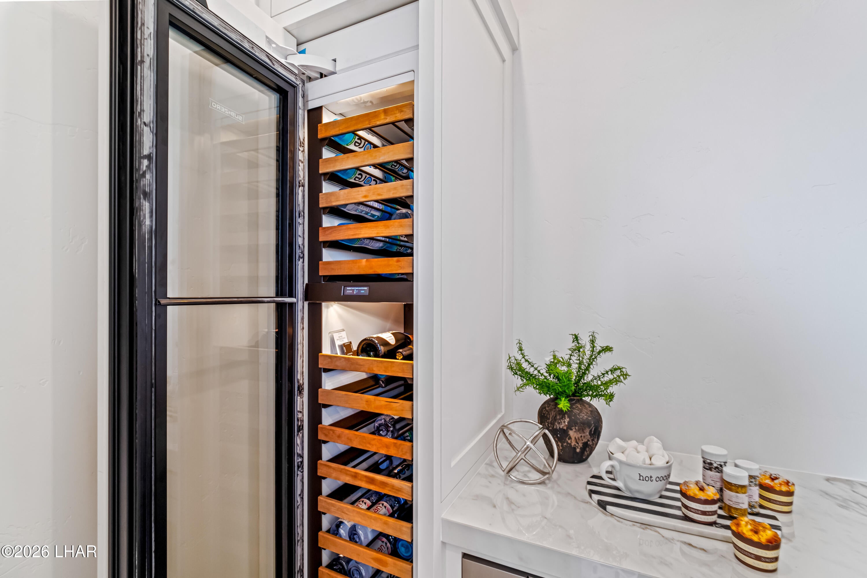 Lake Havasu City, Arizona, 86406, United States, 3 Bedrooms Bedrooms, ,5 BathroomsBathrooms,Residential,Active,2009159