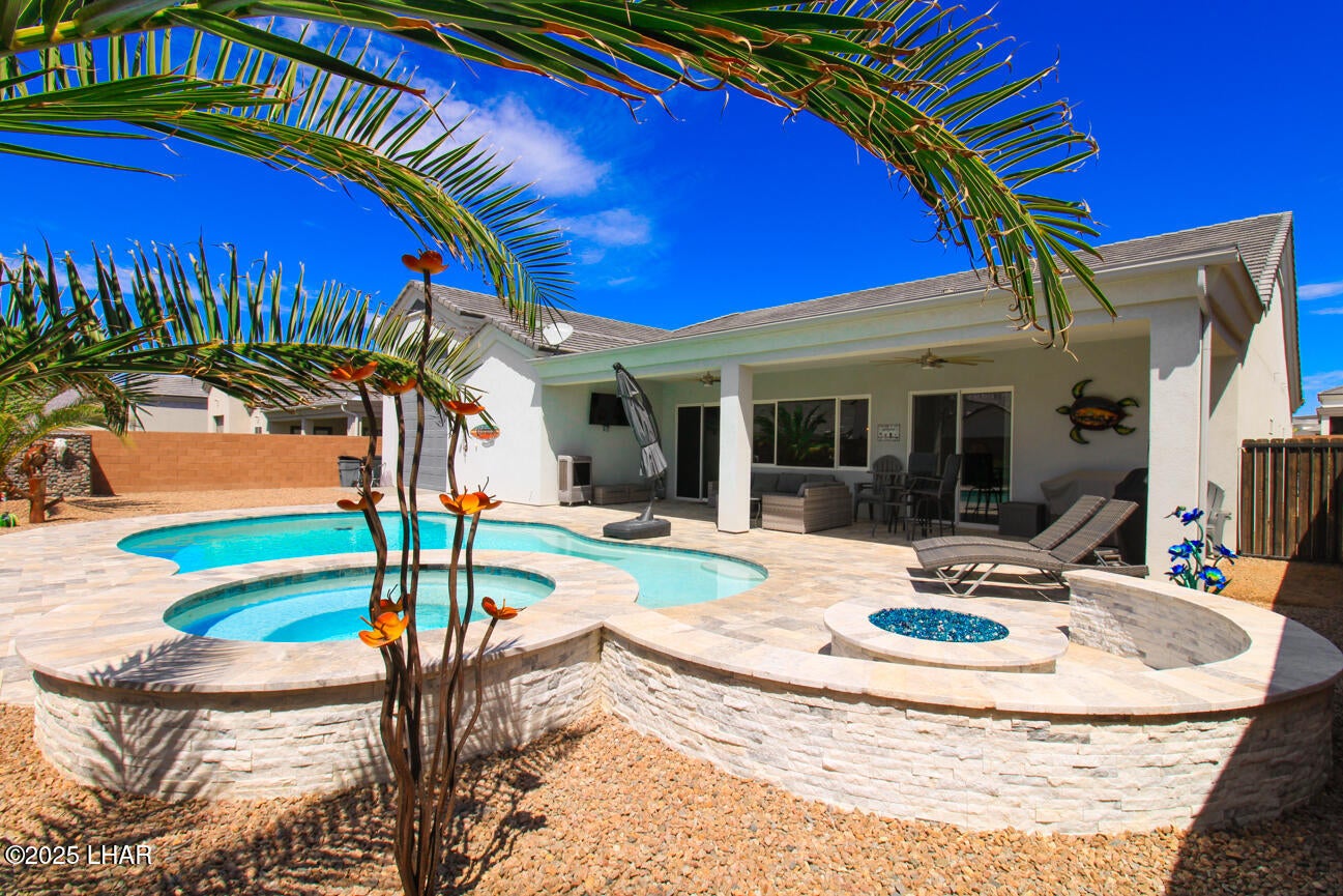 Lake Havasu City, Arizona, 86404, United States, 3 Bedrooms Bedrooms, ,2 BathroomsBathrooms,Residential,Active,1922288