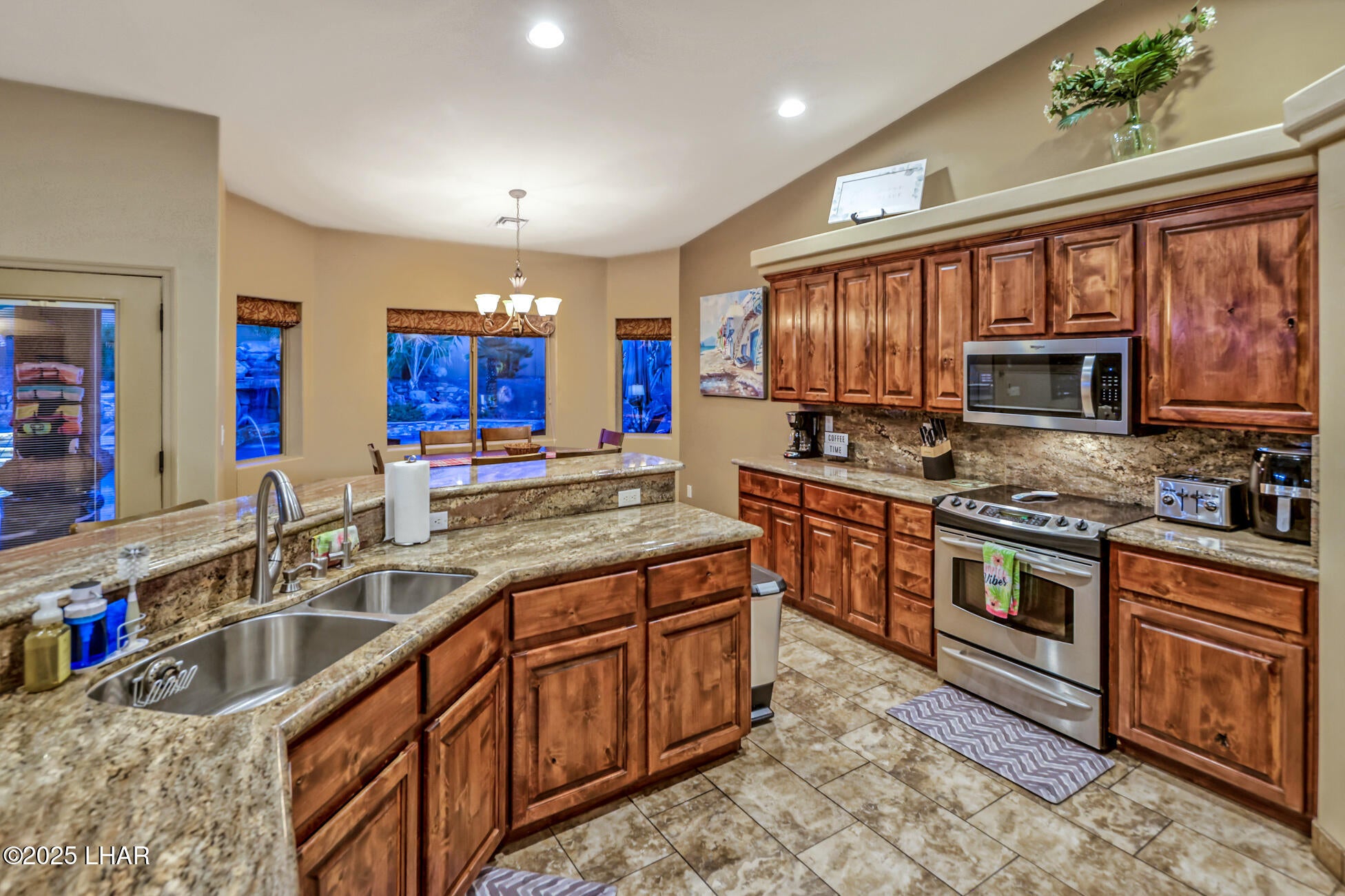 Lake Havasu City, Arizona, 86404, United States, ,3 BathroomsBathrooms,Residential,Active,1781881