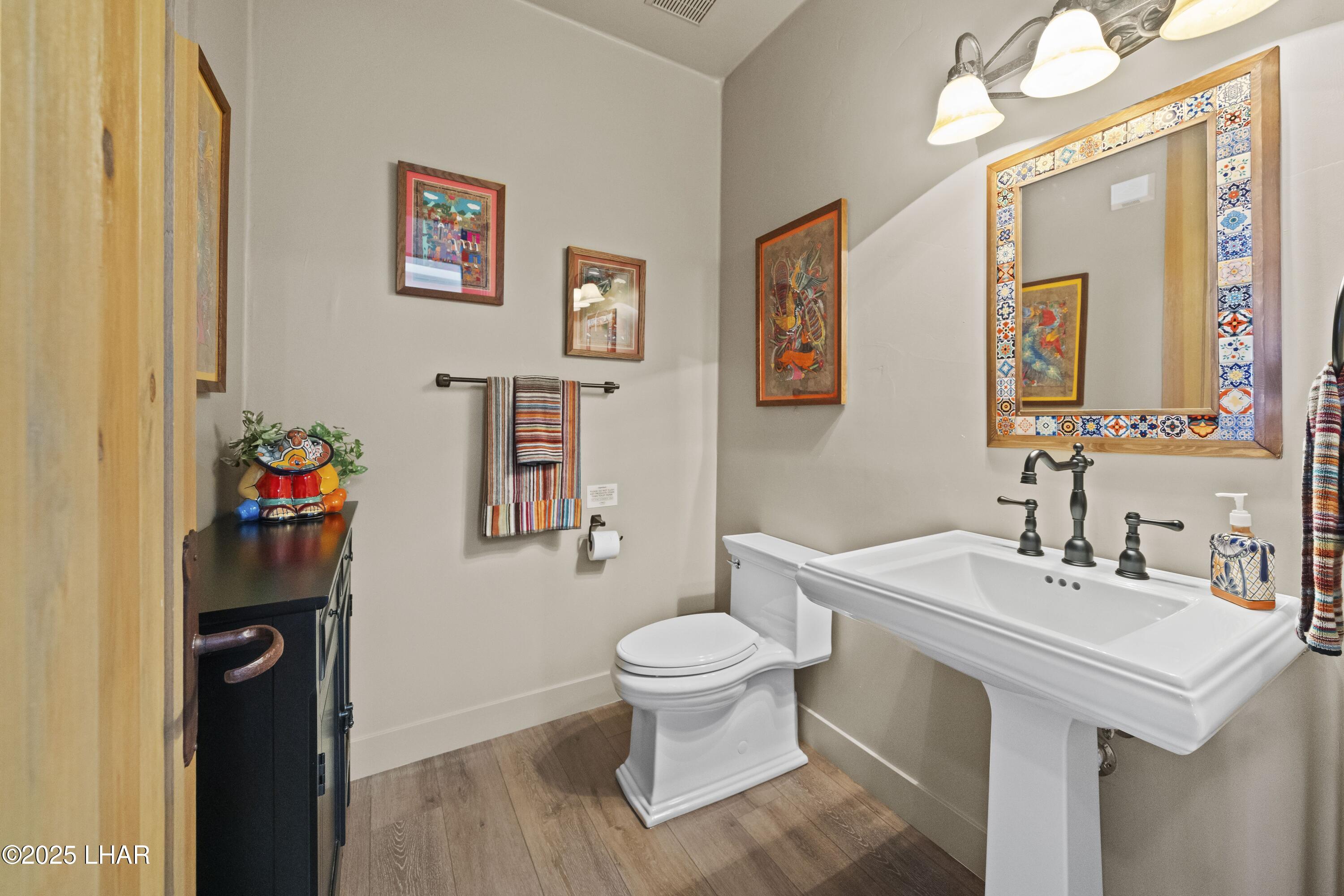 Lake Havasu City, Arizona, 86404, United States, 6 Bedrooms Bedrooms, ,7 BathroomsBathrooms,Residential,Active,1996583