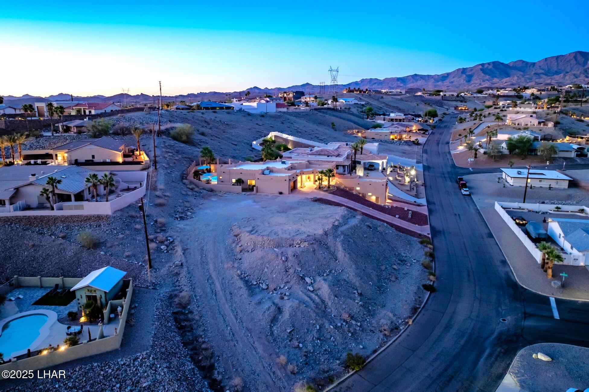Lake Havasu City, Arizona, 86404, United States, ,4 BathroomsBathrooms,Residential,Active,1820839