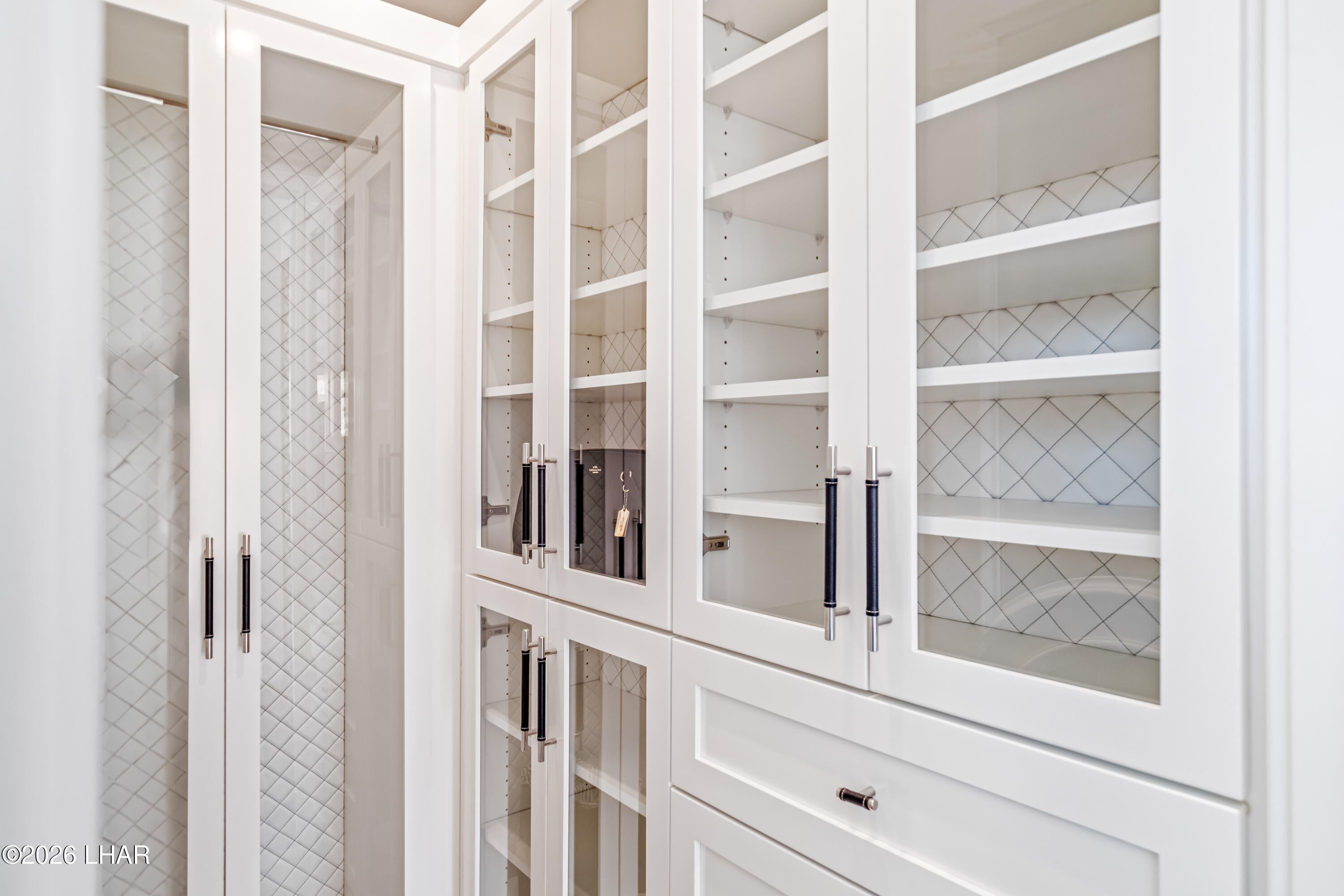 Lake Havasu City, Arizona, 86406, United States, 3 Bedrooms Bedrooms, ,5 BathroomsBathrooms,Residential,Active,2009159