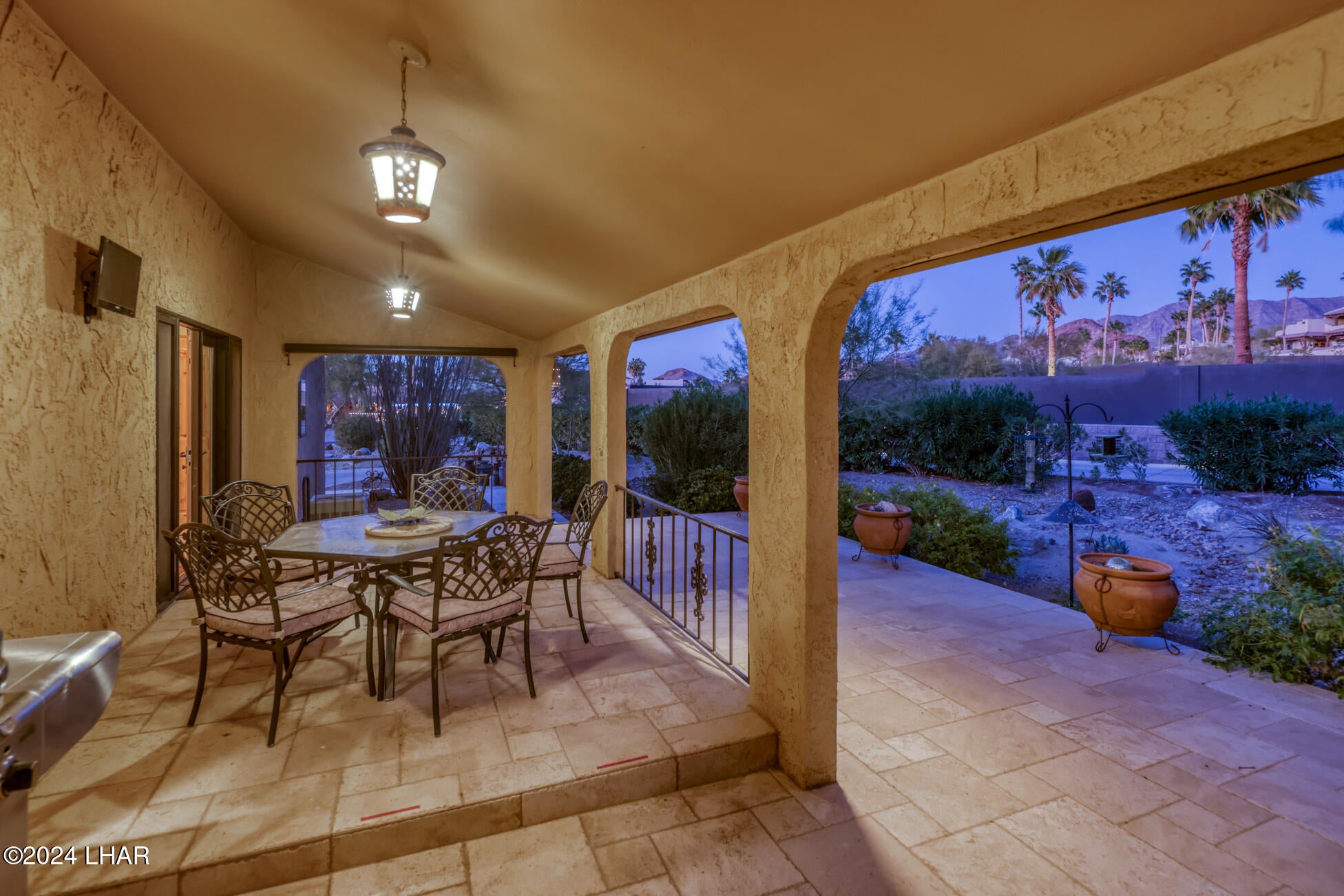 Lake Havasu City, Arizona, 86404, United States, 4 Bedrooms Bedrooms, ,6 BathroomsBathrooms,Residential,Active,1910151