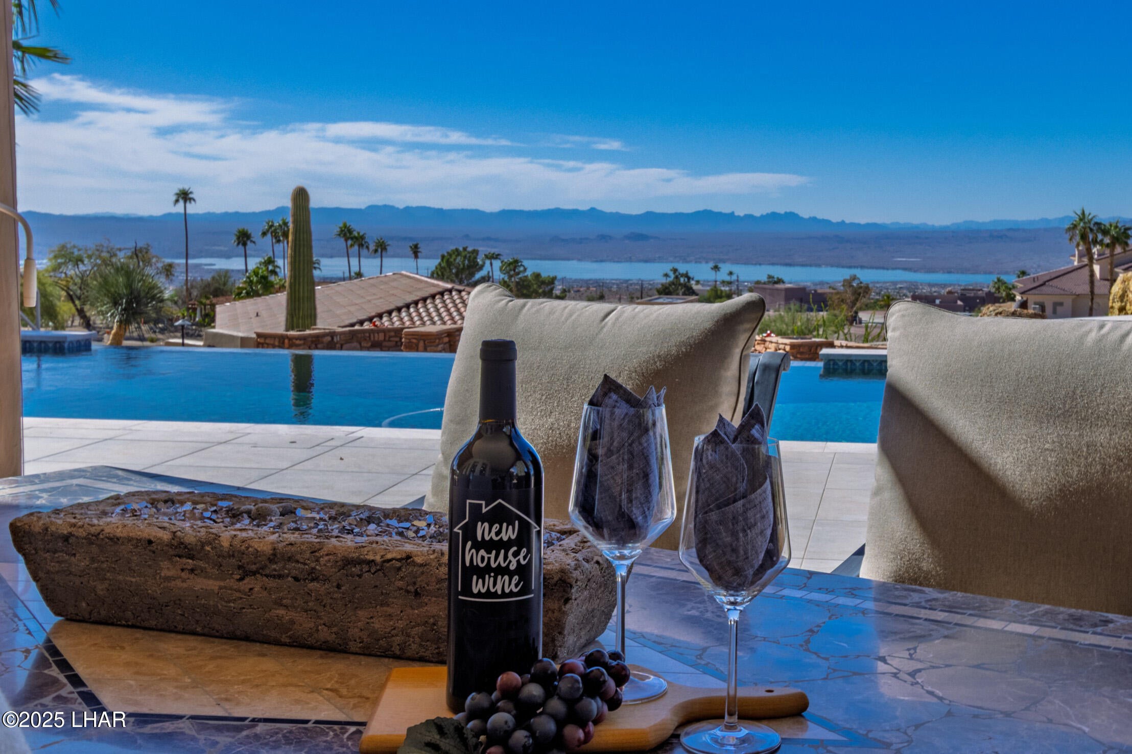 Lake Havasu City, Arizona, 86404, United States, 6 Bedrooms Bedrooms, ,7 BathroomsBathrooms,Residential,Active,1996583