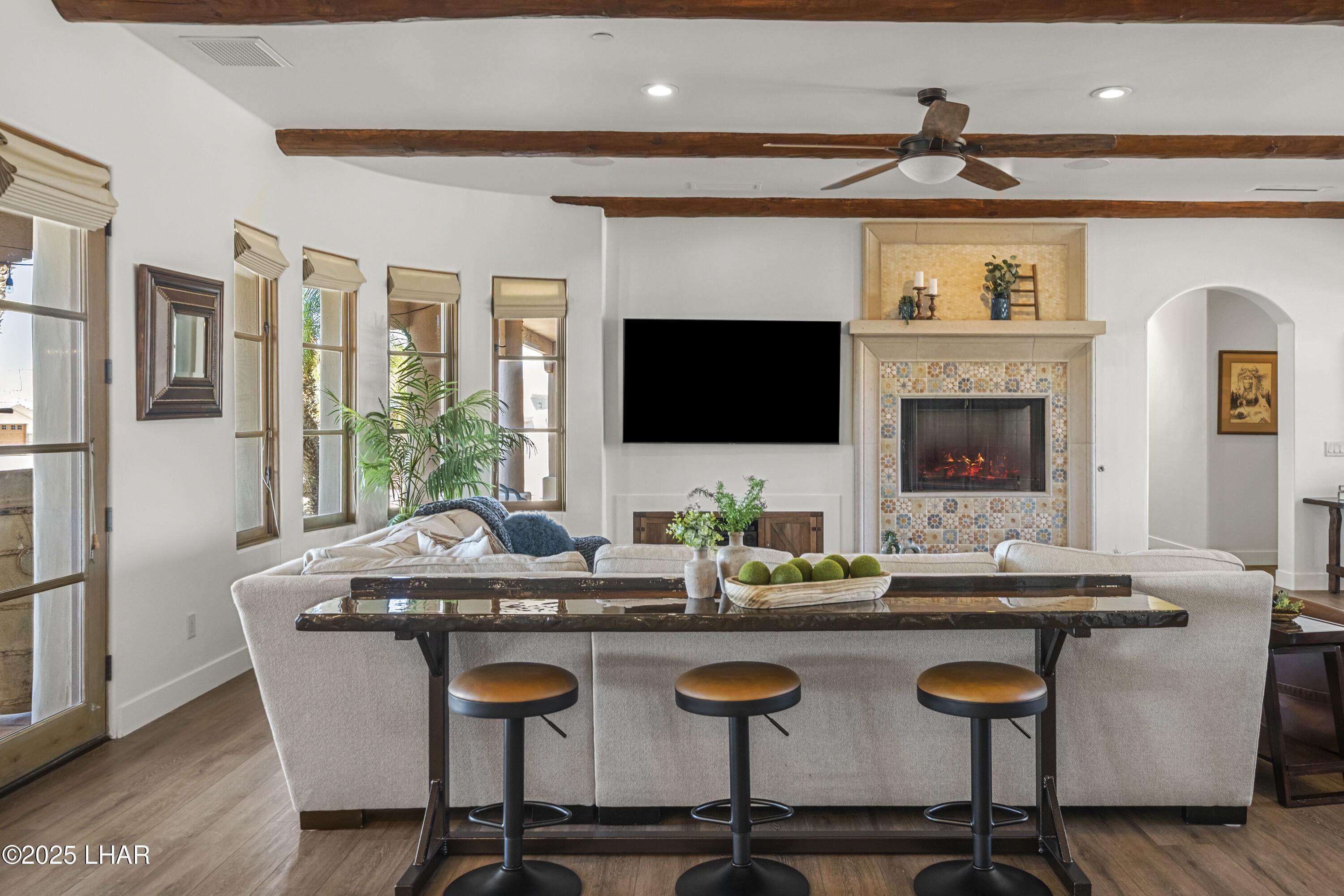 Lake Havasu City, Arizona, 86404, United States, 6 Bedrooms Bedrooms, ,7 BathroomsBathrooms,Residential,Active,1996583