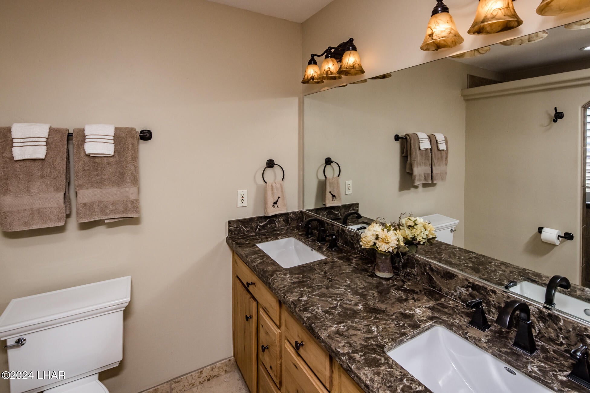 Lake Havasu City, Arizona, 86404, United States, 4 Bedrooms Bedrooms, ,6 BathroomsBathrooms,Residential,Active,1910151