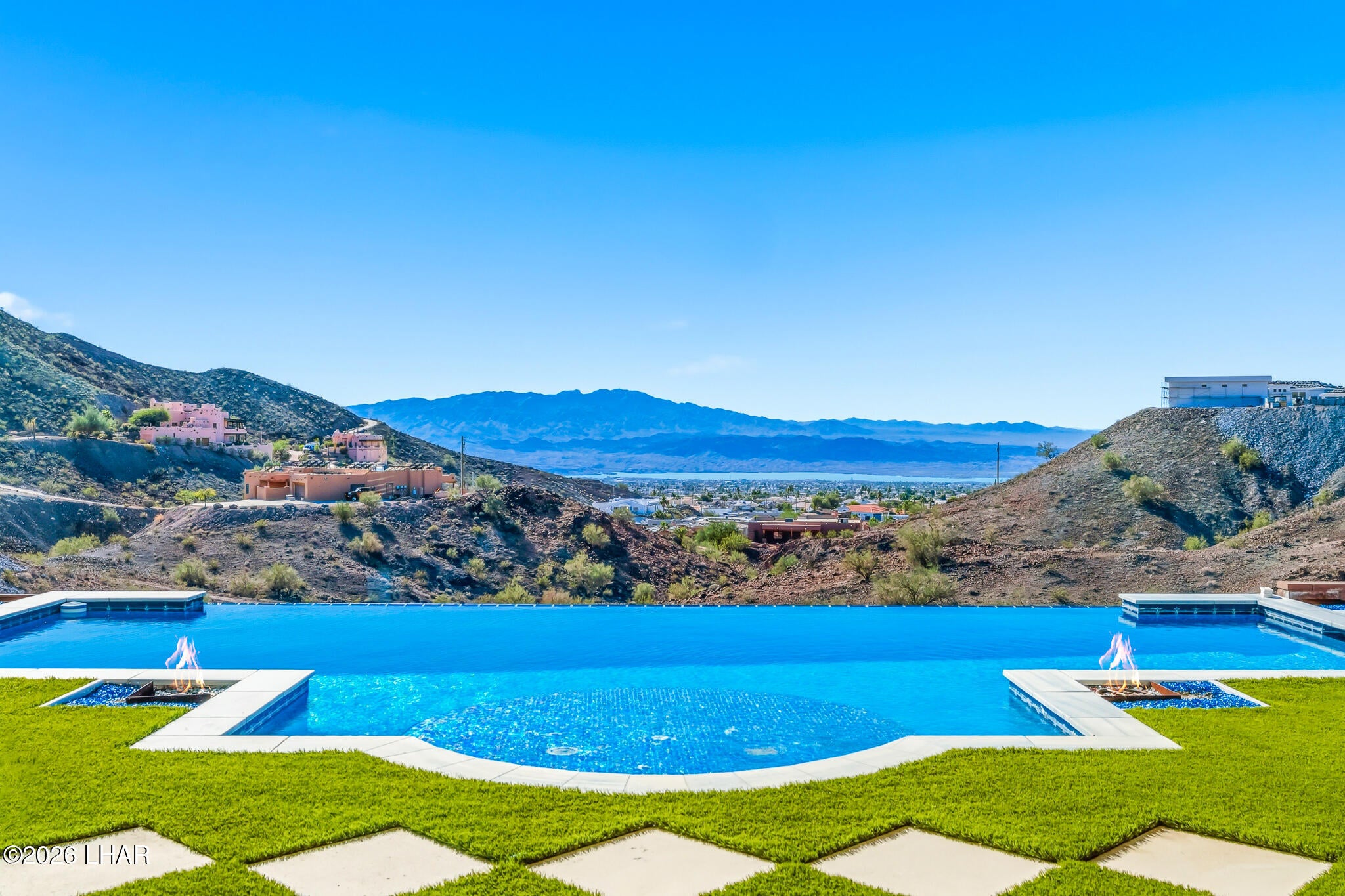 Lake Havasu City, Arizona, 86406, United States, 3 Bedrooms Bedrooms, ,5 BathroomsBathrooms,Residential,Active,2009159