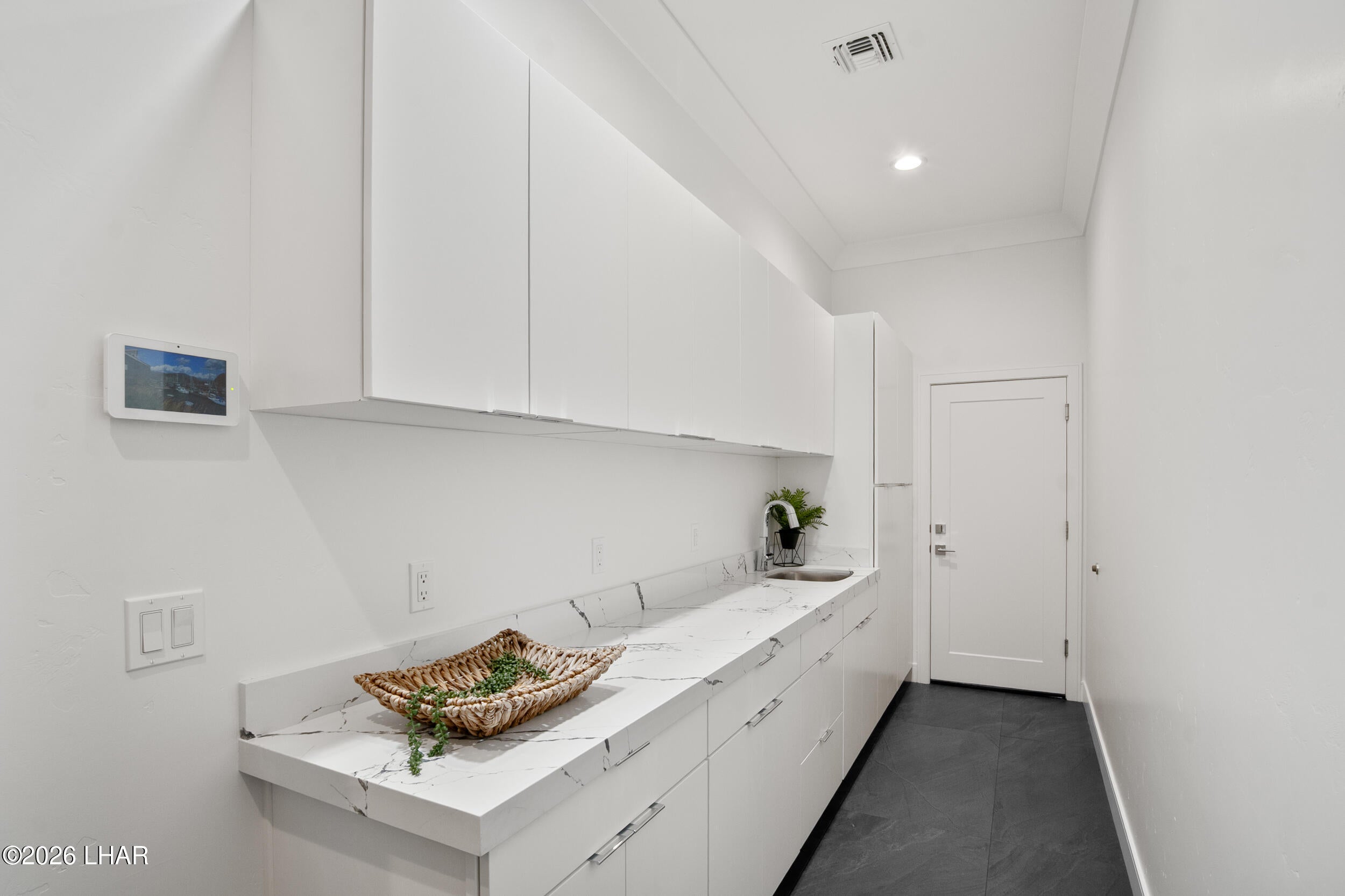 Lake Havasu City, Arizona, 86404, United States, 4 Bedrooms Bedrooms, ,5 BathroomsBathrooms,Residential,Active,2014618