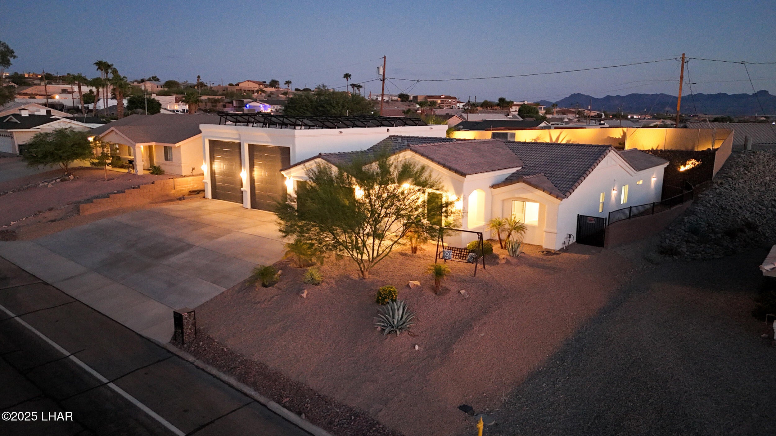 Lake Havasu City, Arizona, 86404, United States, 4 Bedrooms Bedrooms, ,3 BathroomsBathrooms,Residential,Active,1920257