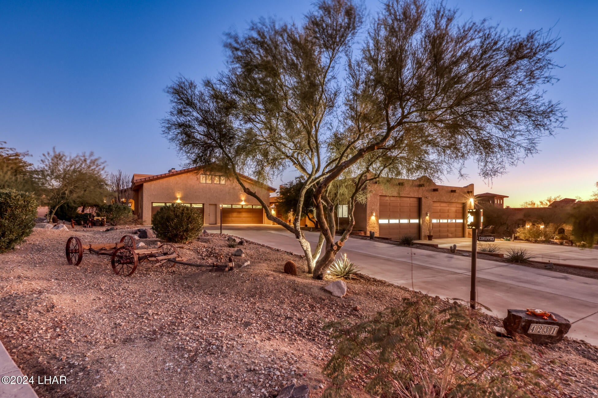 Lake Havasu City, Arizona, 86404, United States, 4 Bedrooms Bedrooms, ,6 BathroomsBathrooms,Residential,Active,1910151