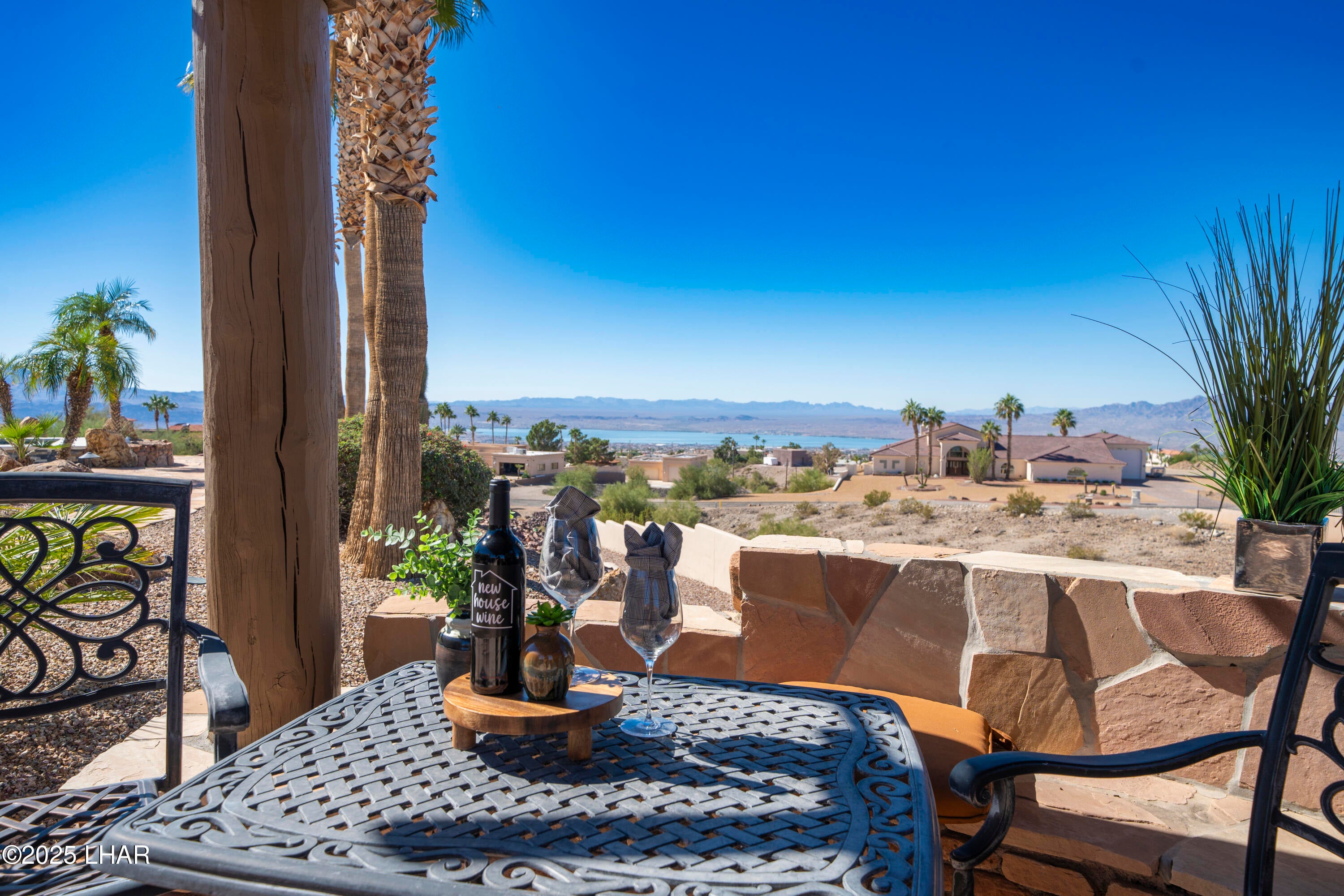 Lake Havasu City, Arizona, 86404, United States, 6 Bedrooms Bedrooms, ,7 BathroomsBathrooms,Residential,Active,1996583