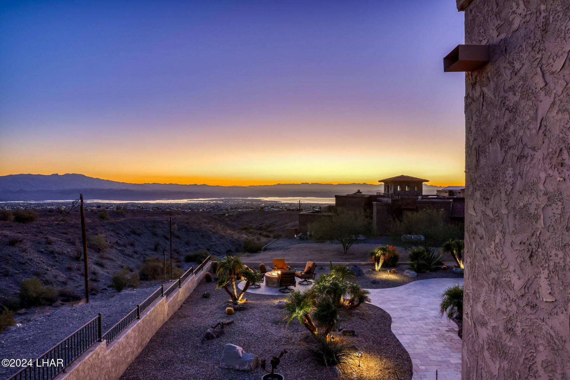 Lake Havasu City, Arizona, 86404, United States, 4 Bedrooms Bedrooms, ,6 BathroomsBathrooms,Residential,Active,1910151