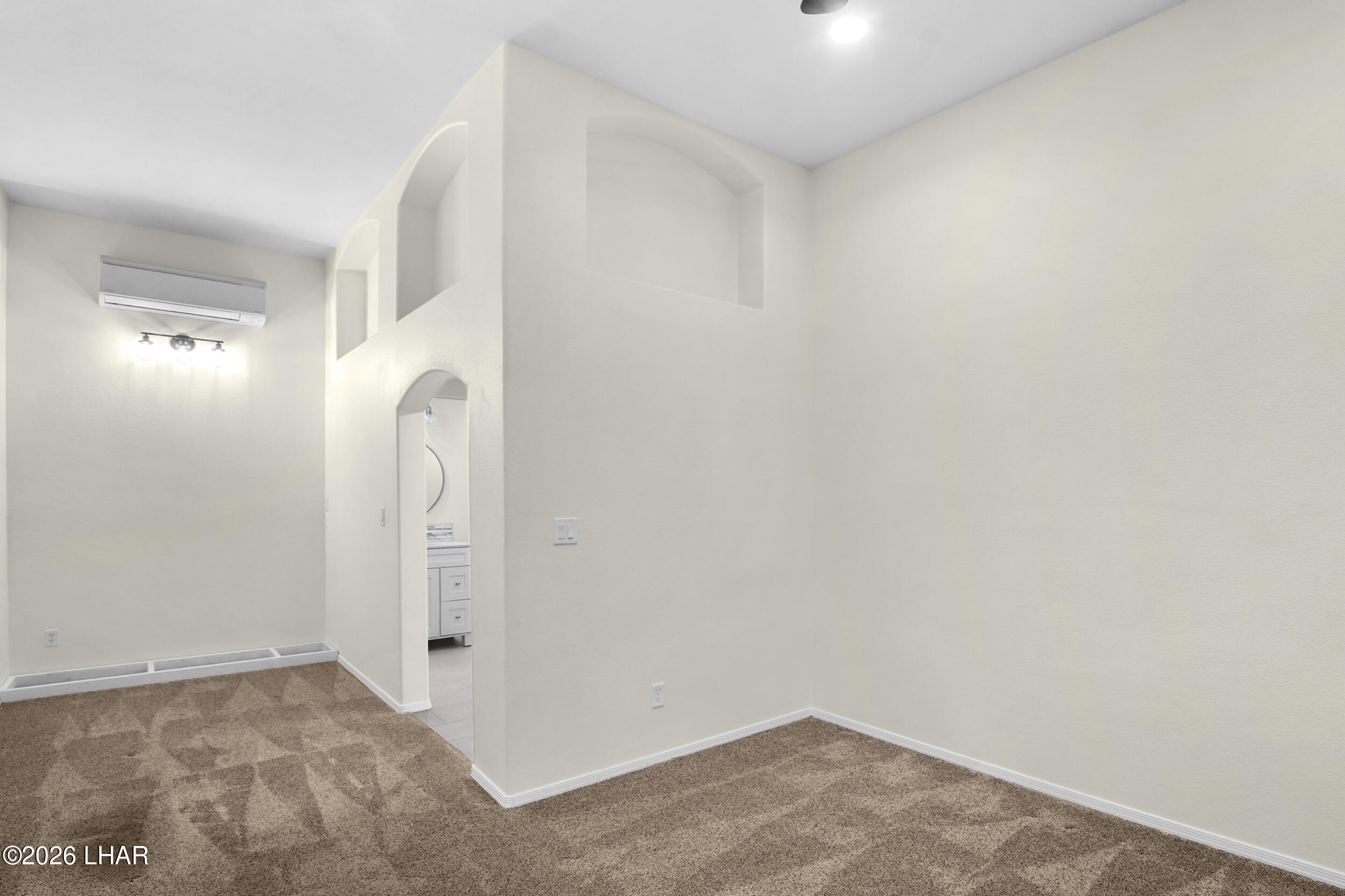 Lake Havasu City, Arizona, 86406, United States, 3 Bedrooms Bedrooms, ,4 BathroomsBathrooms,Residential,Active,2012673