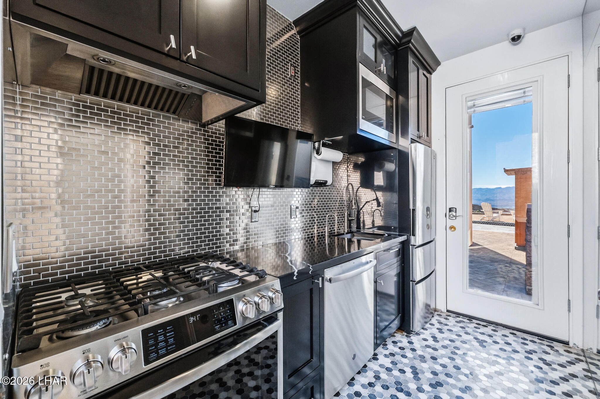 Lake Havasu City, Arizona, 86406, United States, 3 Bedrooms Bedrooms, ,5 BathroomsBathrooms,Residential,Active,2009159