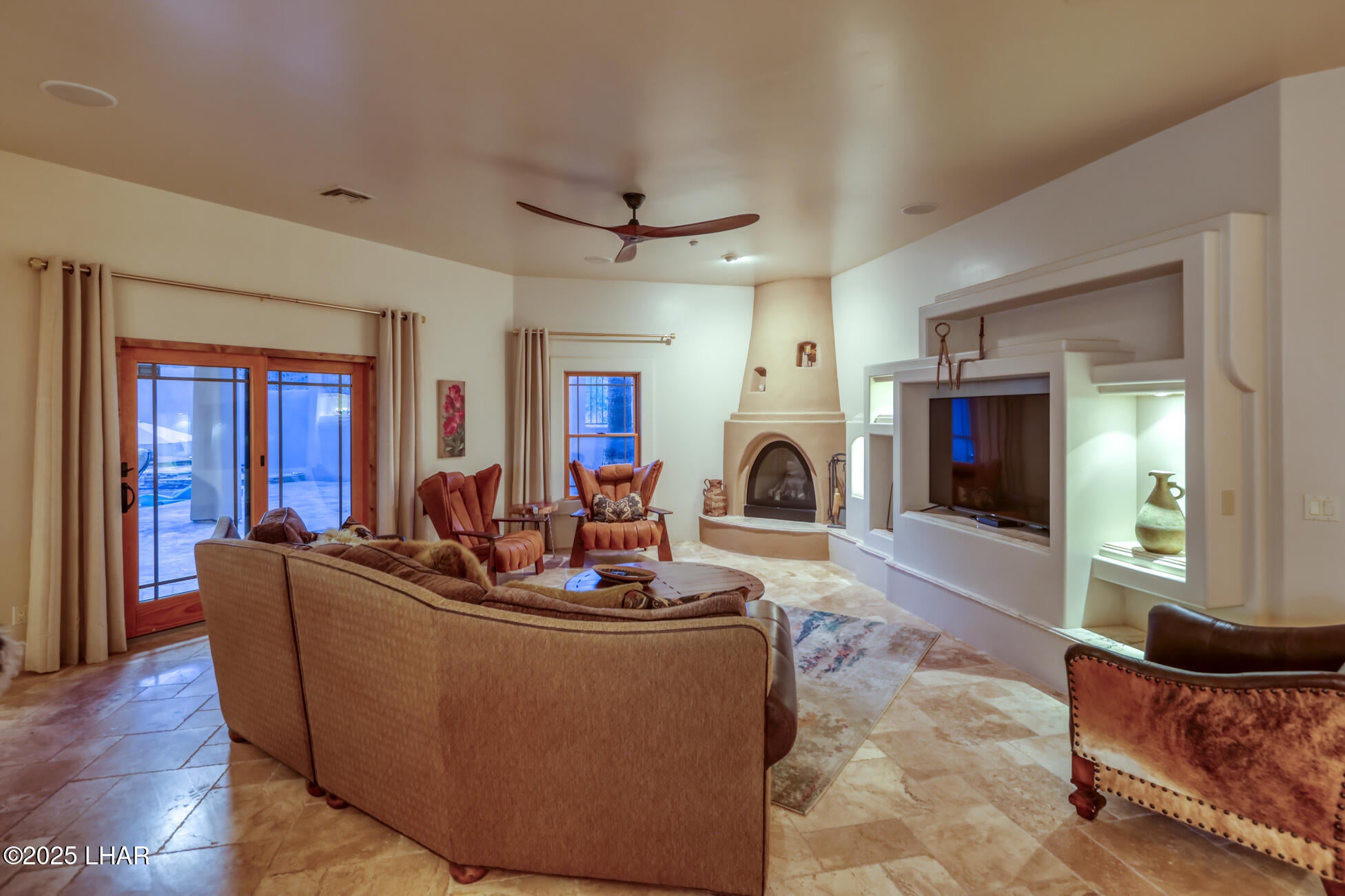 Lake Havasu City, Arizona, 86404, United States, ,4 BathroomsBathrooms,Residential,Active,1820839