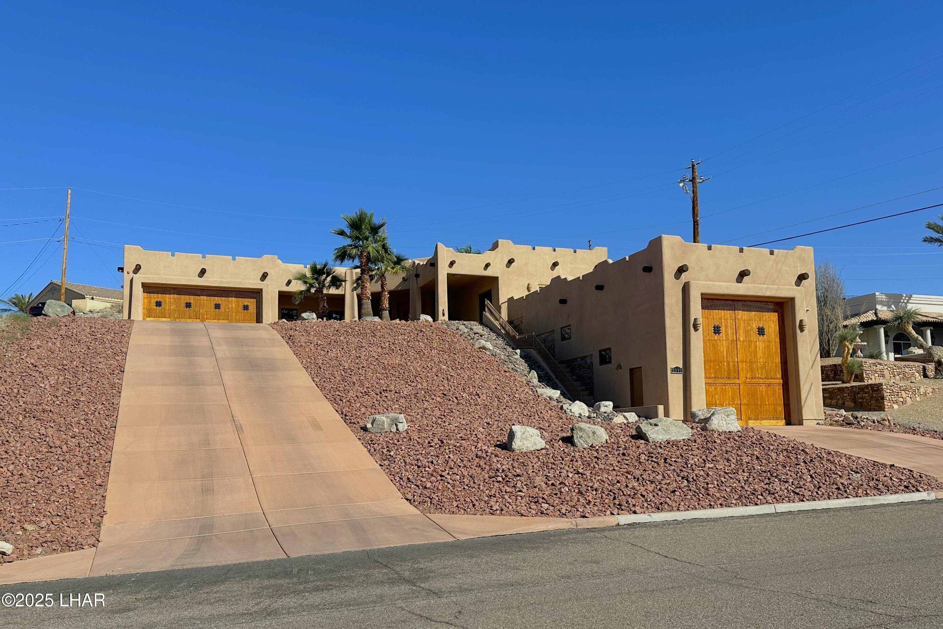 Lake Havasu City, Arizona, 86404, United States, ,4 BathroomsBathrooms,Residential,Active,1820839