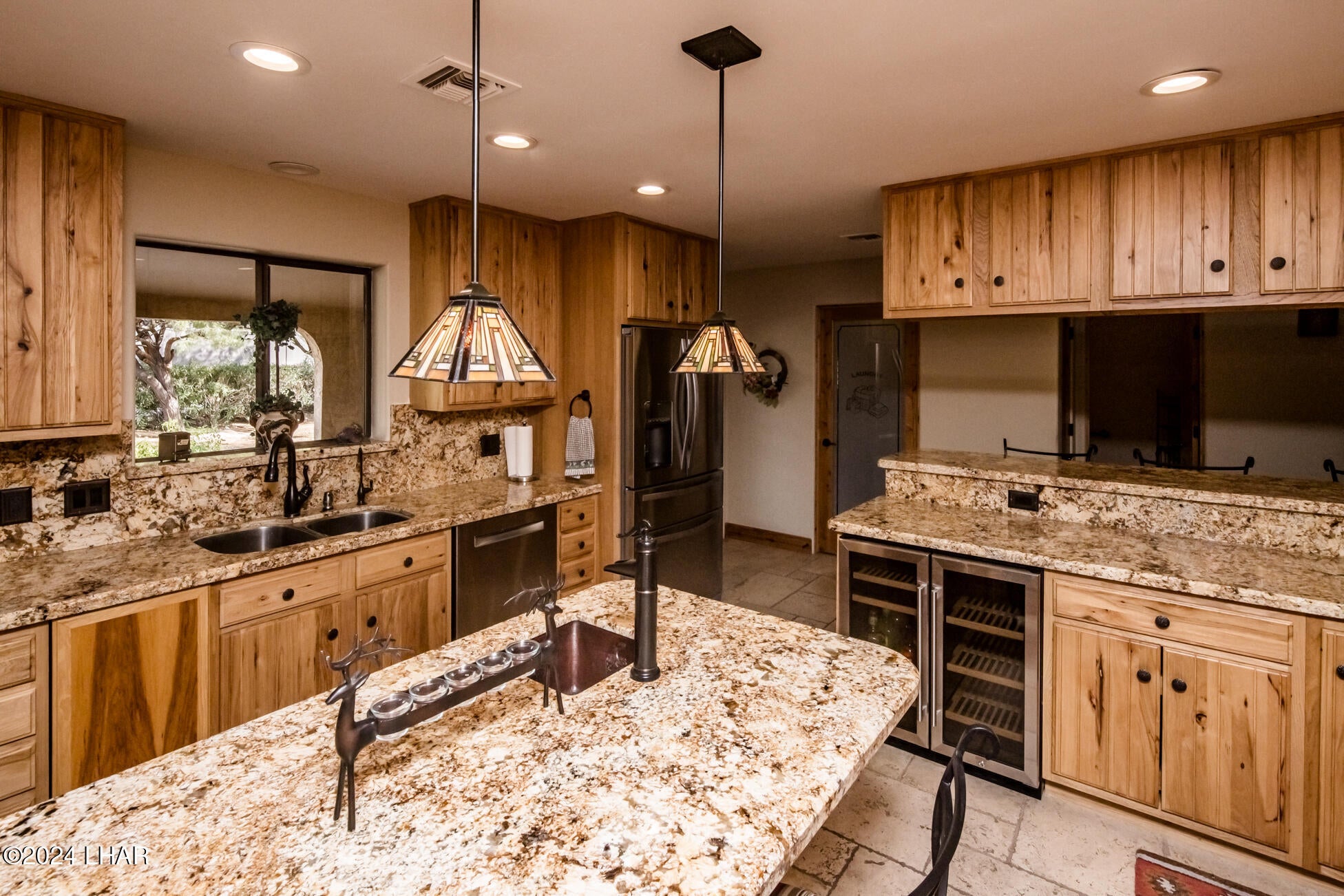 Lake Havasu City, Arizona, 86404, United States, 4 Bedrooms Bedrooms, ,6 BathroomsBathrooms,Residential,Active,1910151