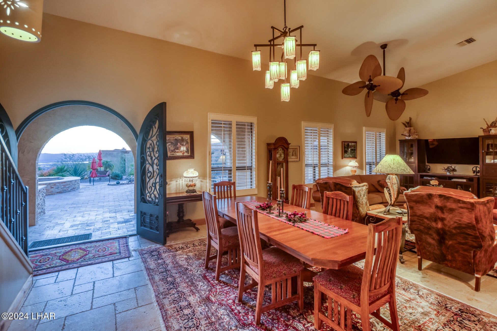 Lake Havasu City, Arizona, 86404, United States, 4 Bedrooms Bedrooms, ,6 BathroomsBathrooms,Residential,Active,1910151