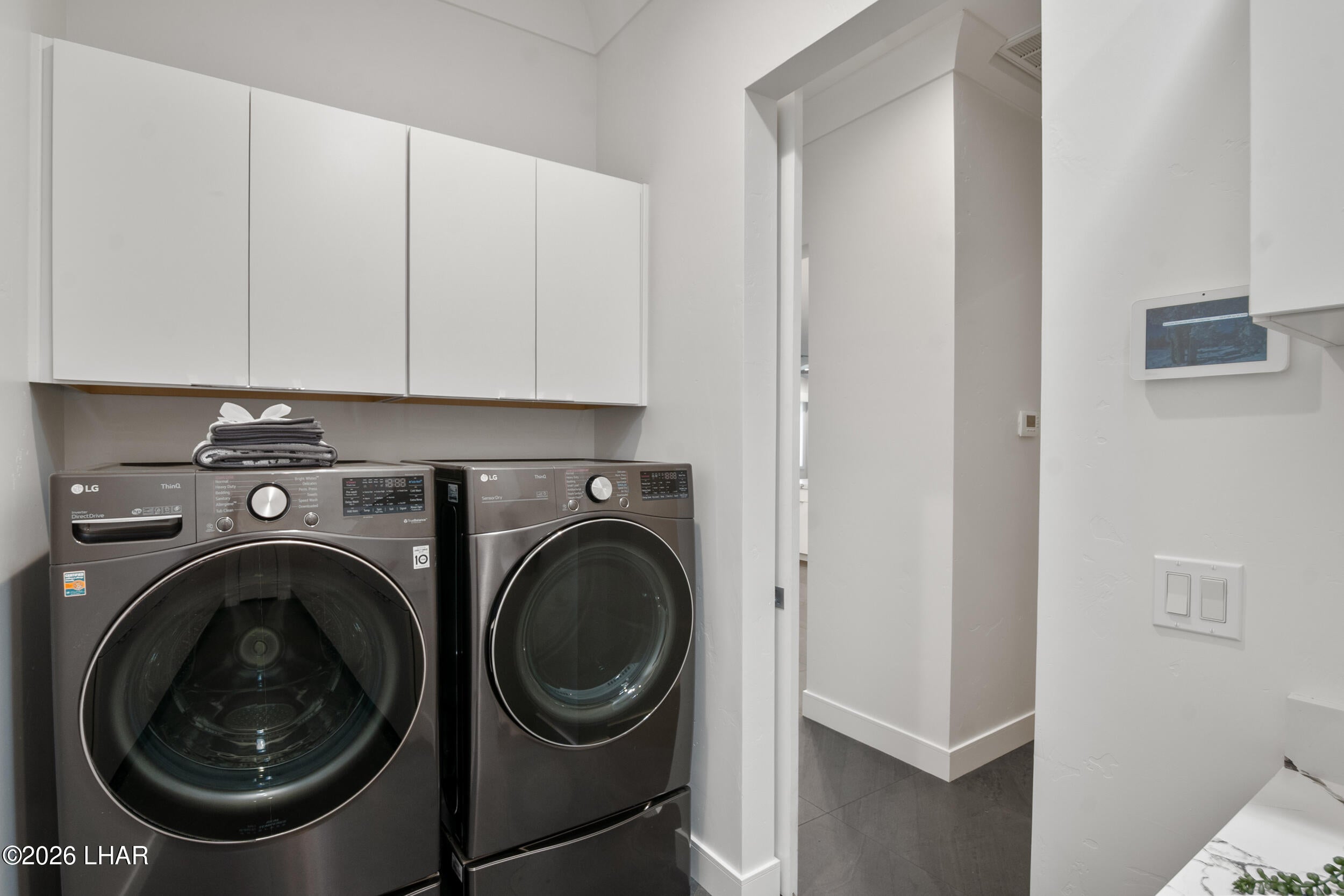 Lake Havasu City, Arizona, 86404, United States, 4 Bedrooms Bedrooms, ,5 BathroomsBathrooms,Residential,Active,2014618