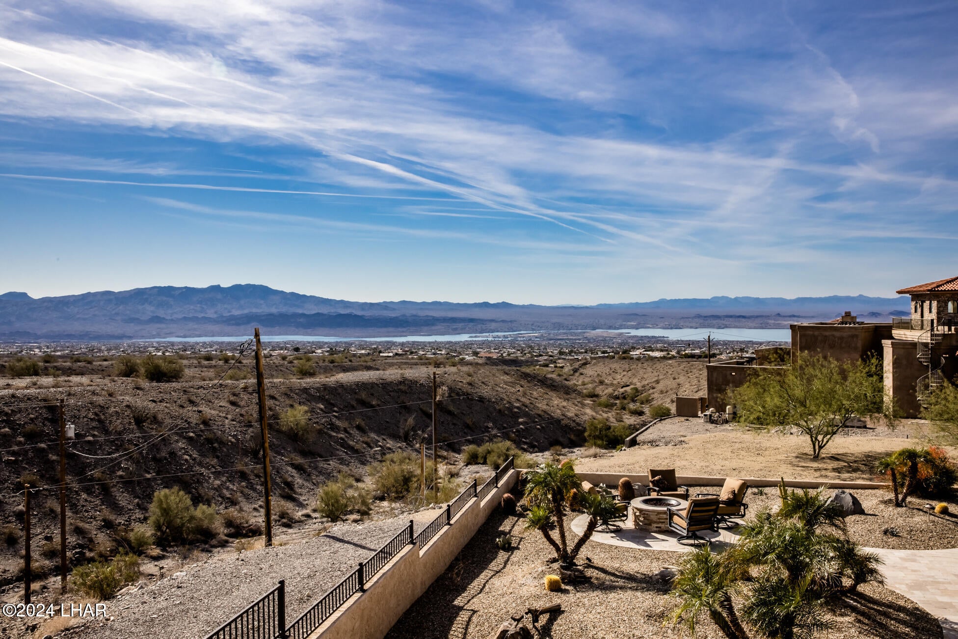 Lake Havasu City, Arizona, 86404, United States, 4 Bedrooms Bedrooms, ,6 BathroomsBathrooms,Residential,Active,1910151