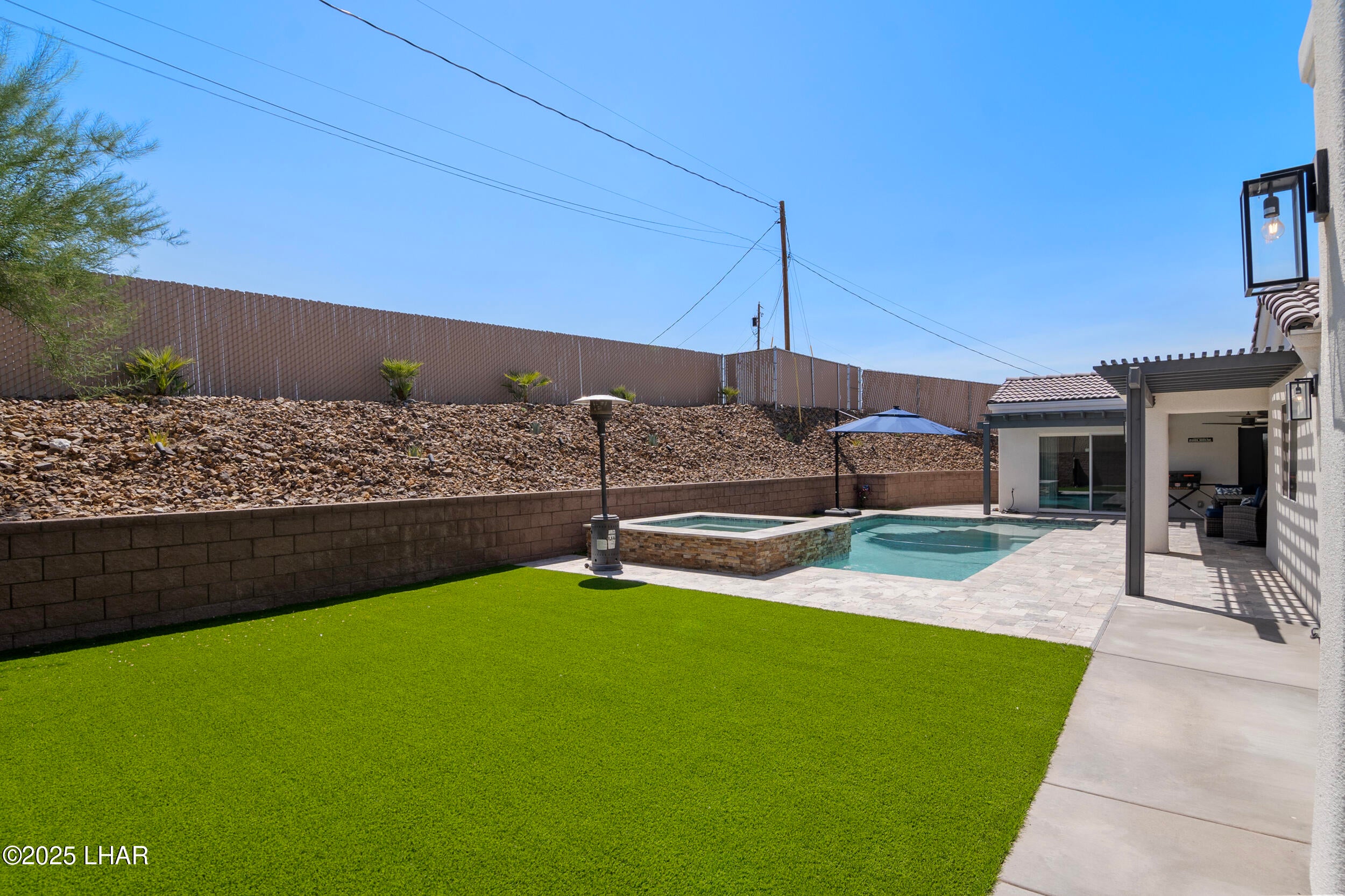 Lake Havasu City, Arizona, 86404, United States, 4 Bedrooms Bedrooms, ,3 BathroomsBathrooms,Residential,Active,1920257