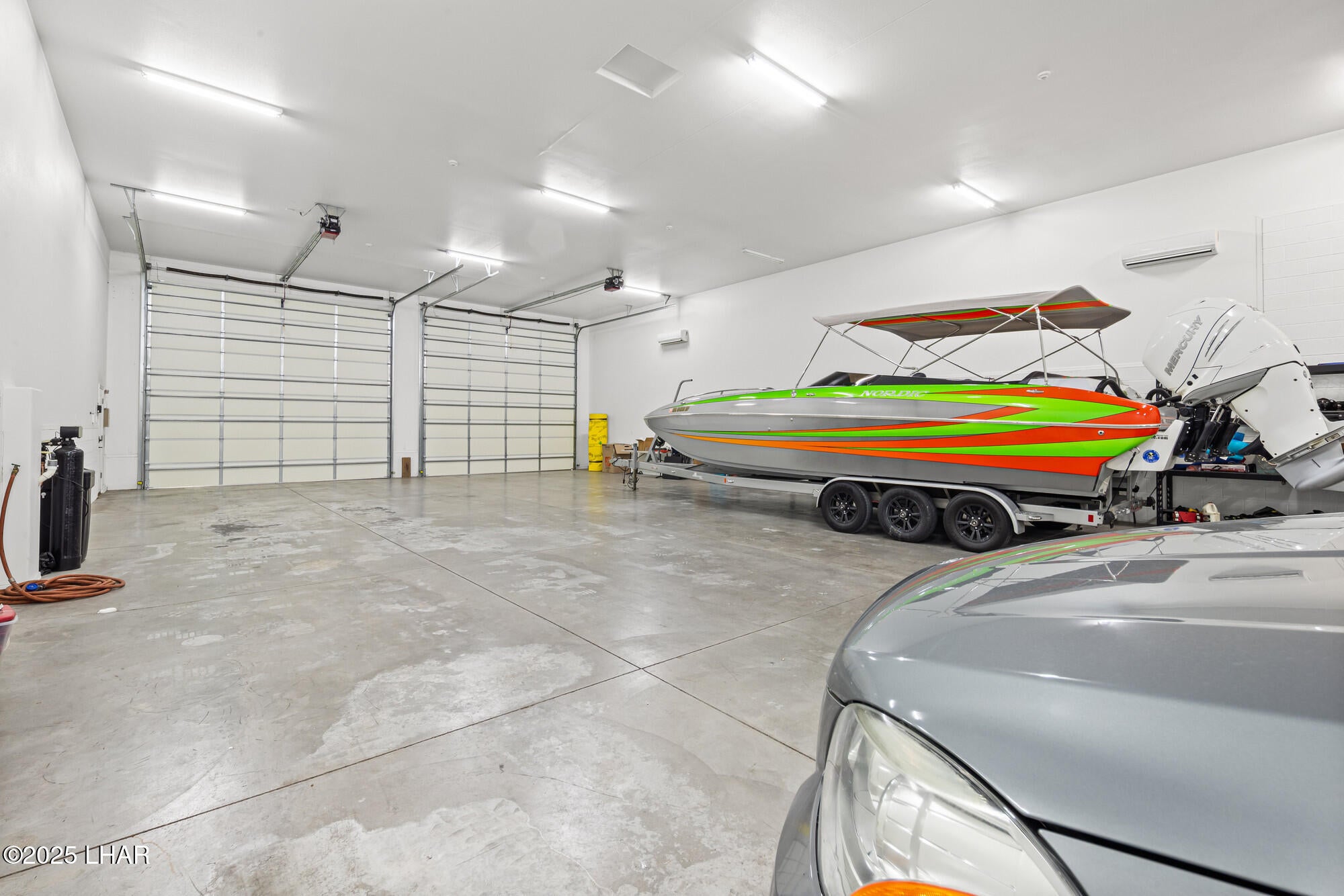 Lake Havasu City, Arizona, 86404, United States, 6 Bedrooms Bedrooms, ,7 BathroomsBathrooms,Residential,Active,1996583