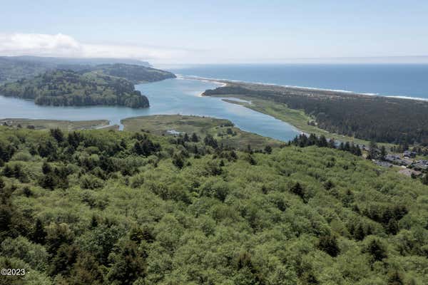 200 ACRES RESORT DR, PACIFIC CITY, OR 97135, photo 2 of 17