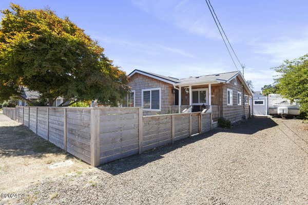 6521 SW HARBOR AVE, LINCOLN CITY, OR 97367 - Image 1