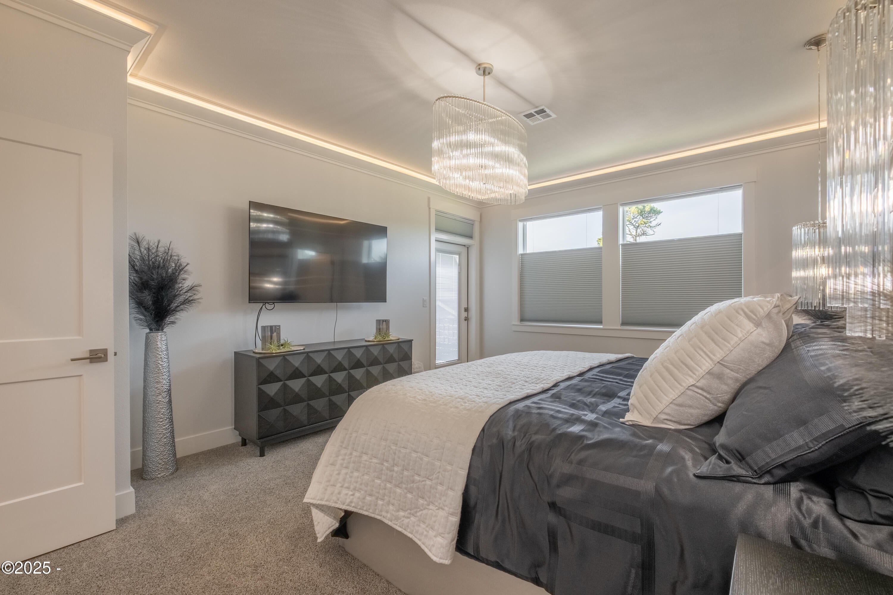 Lincoln City, Oregon, 97367, United States, 3 Bedrooms Bedrooms, ,3 BathroomsBathrooms,Residential,Active,1987257