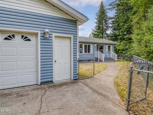 105 NE MAGNOLIA DR, TOLEDO, OR 97391 - Image 1