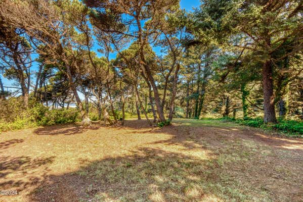 11385 NW PACIFIC COAST HWY, SEAL ROCK, OR 97376 - Image 1